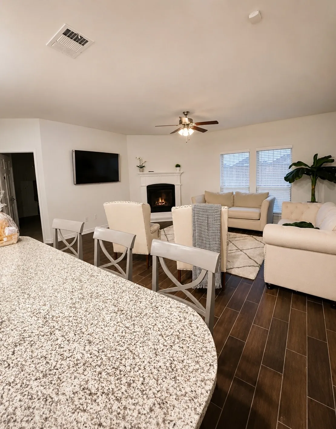 Single Family Residence For Sale in Kaufman County , 4411 Stockdale Lane, Forney, Texas 75126, 3 Bedroom, 2 Bathroom, 2 Garage spaces, 1,811 Sqft, built in 2020, mls#21401484, Real Estate Agent in Forney, Homes For Sale in Kaufman county, Homes For Sale in Forney, Realtor in Forney Texas, Real Estate Brokerage Independent Realty Texas, Luminita Cordes Realtor