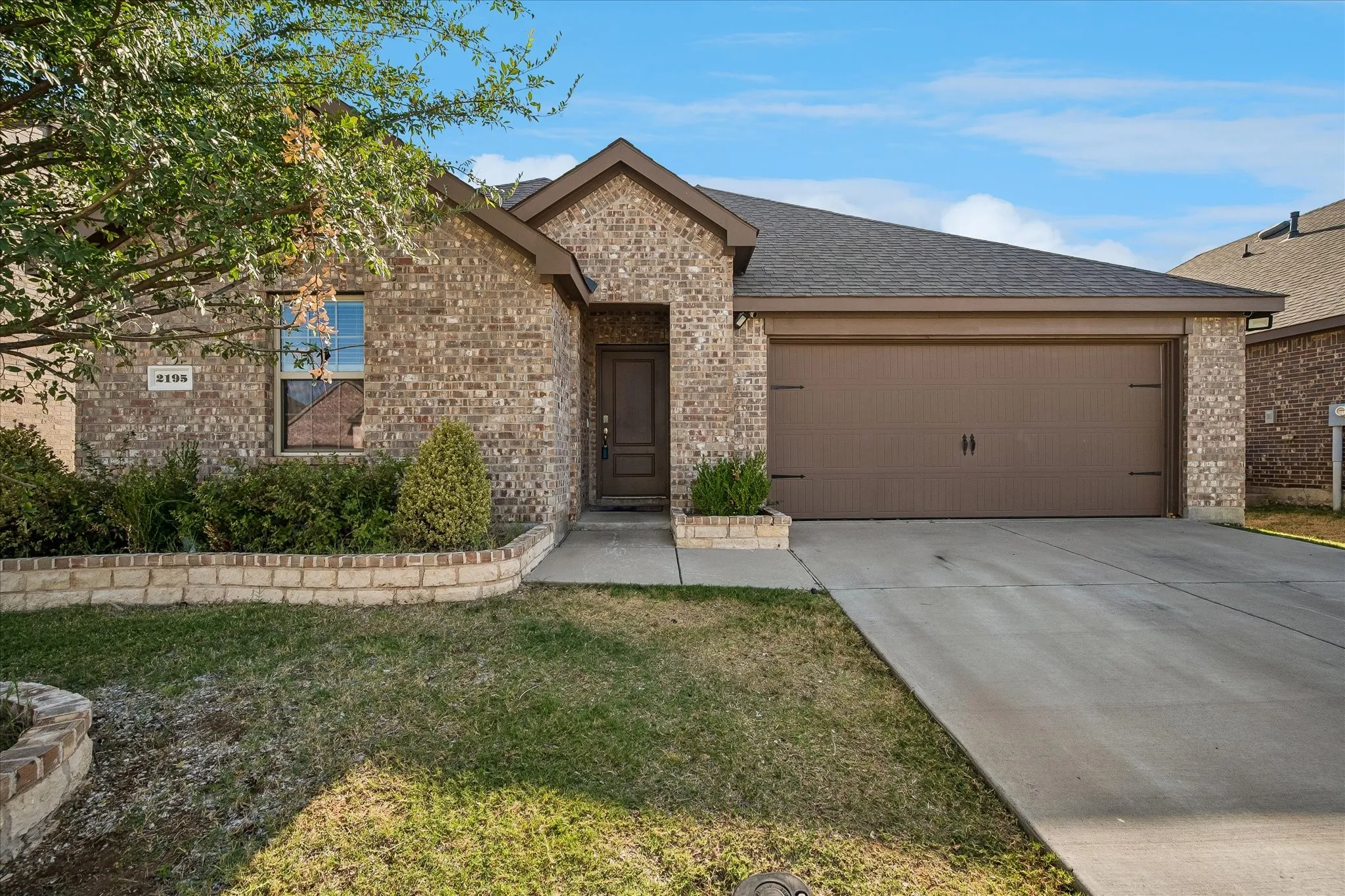 Single Family Residence For Sale in Collin County , 2195 Agarita Way, Princeton, Texas 75407, 4 Bedroom, 3 Bathroom, 2 Garage spaces, 2,089 Sqft, built in 2021, mls#21400711, Real Estate Agent in Princeton, Homes For Sale in Collin county, Homes For Sale in Princeton, Realtor in Princeton Texas, Real Estate Brokerage Independent Realty Texas, Luminita Cordes Realtor