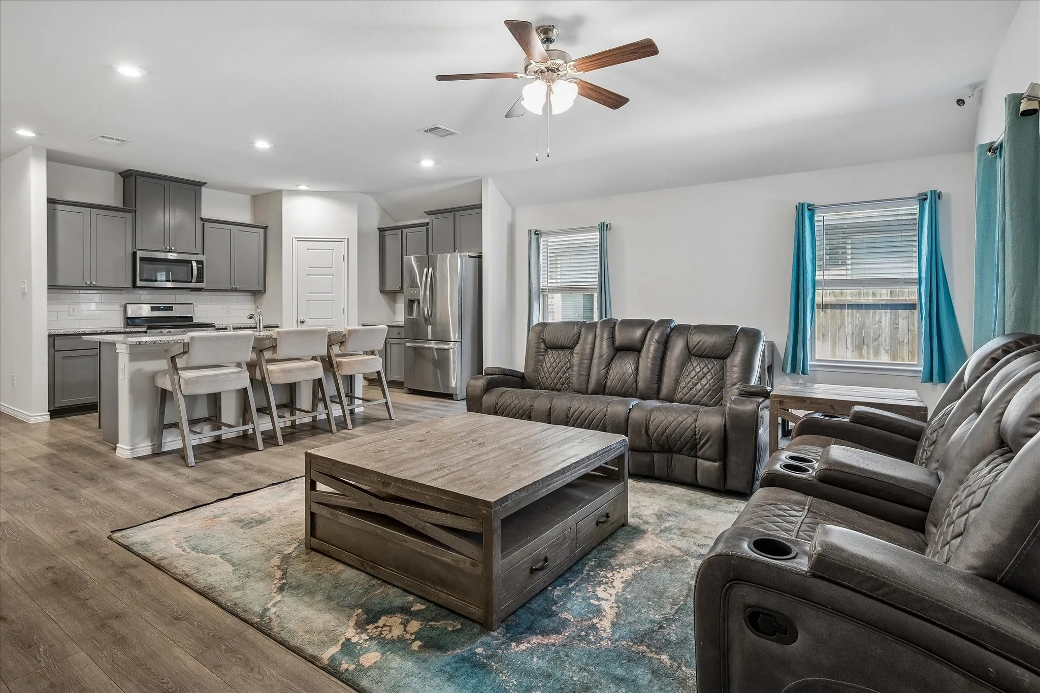 Single Family Residence For Sale in Collin County , 2195 Agarita Way, Princeton, Texas 75407, 4 Bedroom, 3 Bathroom, 2 Garage spaces, 2,089 Sqft, built in 2021, mls#21400711, Real Estate Agent in Princeton, Homes For Sale in Collin county, Homes For Sale in Princeton, Realtor in Princeton Texas, Real Estate Brokerage Independent Realty Texas, Luminita Cordes Realtor