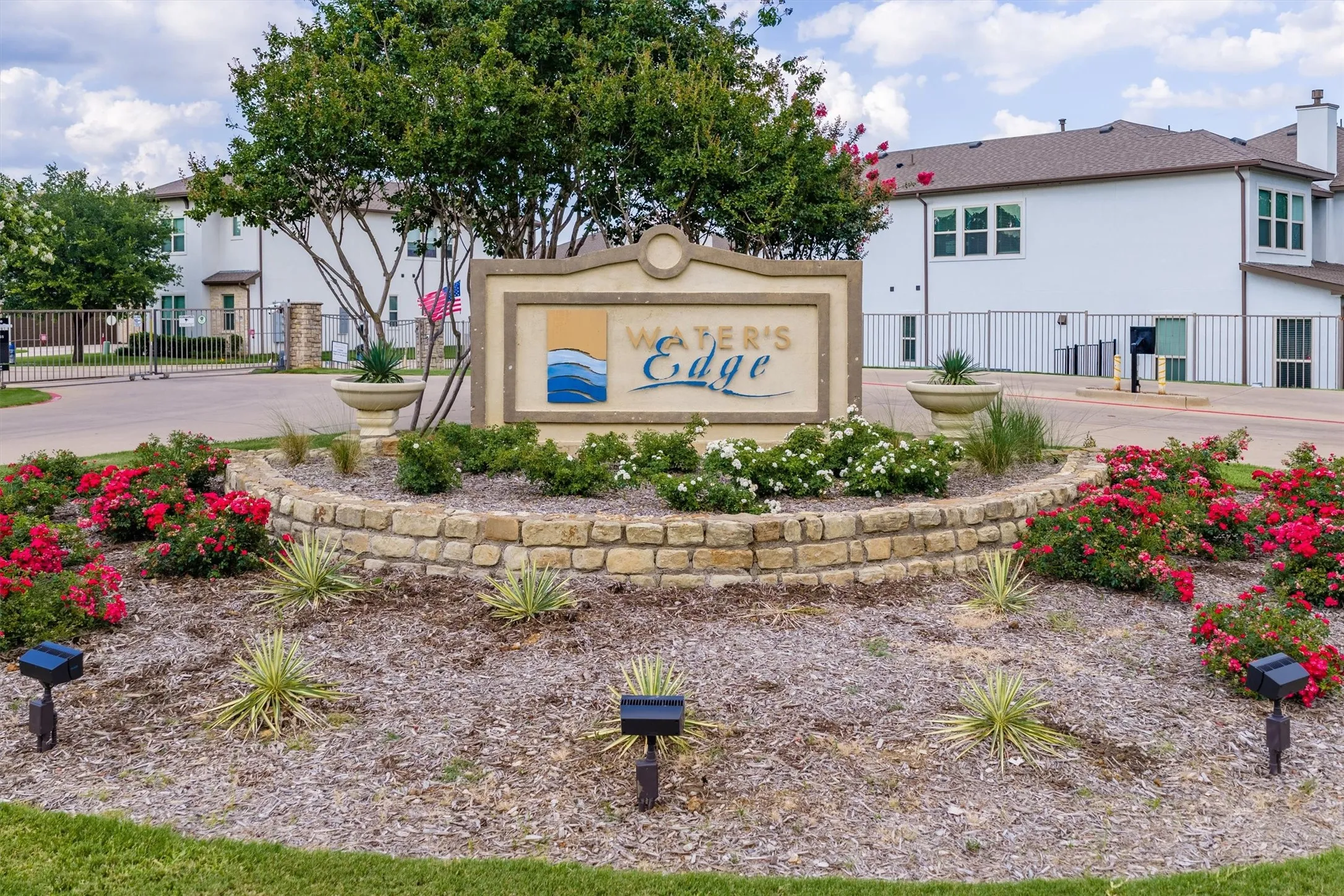 Condominium For Sale in Denton County , 500 Waters Edge Drive 313, Lake Dallas, Texas 75065, 3 Bedroom, 2 Bathroom, 2 Garage spaces, 1,696 Sqft, built in 2014, mls#21397625, Real Estate Agent in Lake Dallas, Homes For Sale in Denton county, Homes For Sale in Lake Dallas, Realtor in Lake Dallas Texas, Real Estate Brokerage Independent Realty Texas, Luminita Cordes Realtor