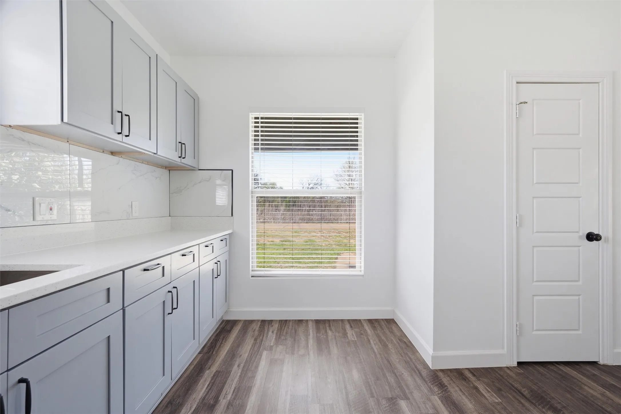 Single Family Residence For Rent in Limestone County , 300 S 2nd Street, Tehuacana, Texas 76686, 3 Bedroom, 2 Bathroom, Garage spaces, 1,496 Sqft, built in 1951, mls#21401407, Real Estate Agent in Tehuacana, Homes For Rent in Limestone county, Homes For Rent in Tehuacana, Realtor in Tehuacana Texas, Real Estate Brokerage Independent Realty Texas, Luminita Cordes Realtor