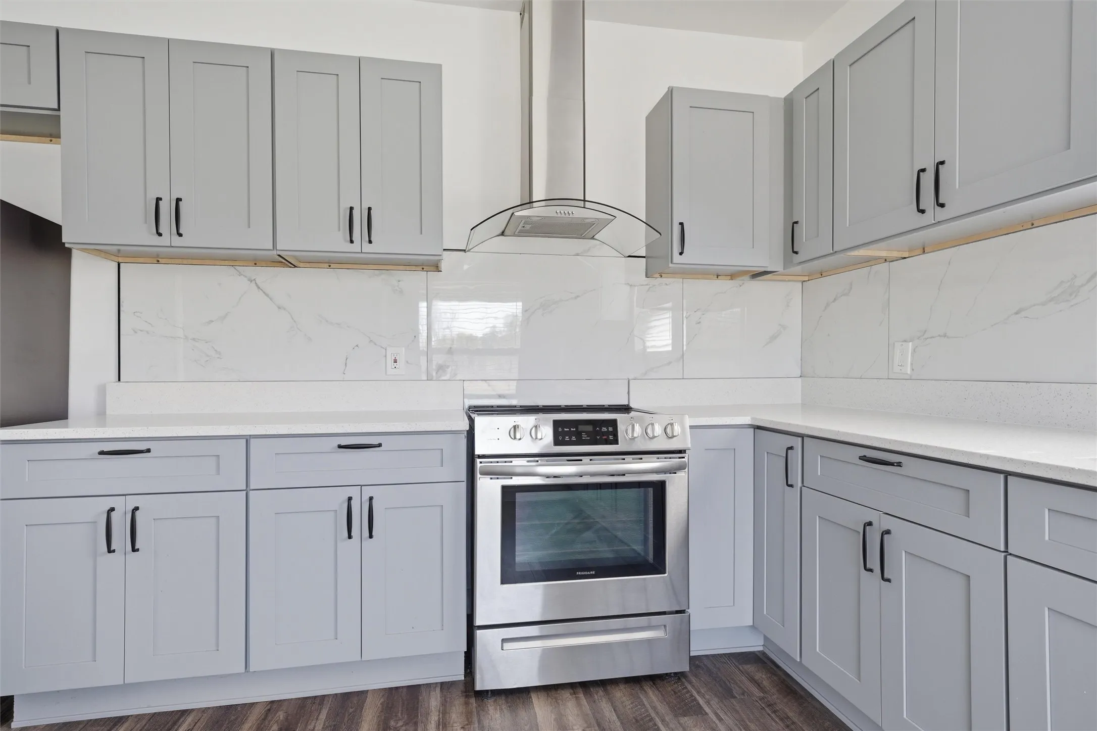 Single Family Residence For Rent in Limestone County , 300 S 2nd Street, Tehuacana, Texas 76686, 3 Bedroom, 2 Bathroom, Garage spaces, 1,496 Sqft, built in 1951, mls#21401407, Real Estate Agent in Tehuacana, Homes For Rent in Limestone county, Homes For Rent in Tehuacana, Realtor in Tehuacana Texas, Real Estate Brokerage Independent Realty Texas, Luminita Cordes Realtor