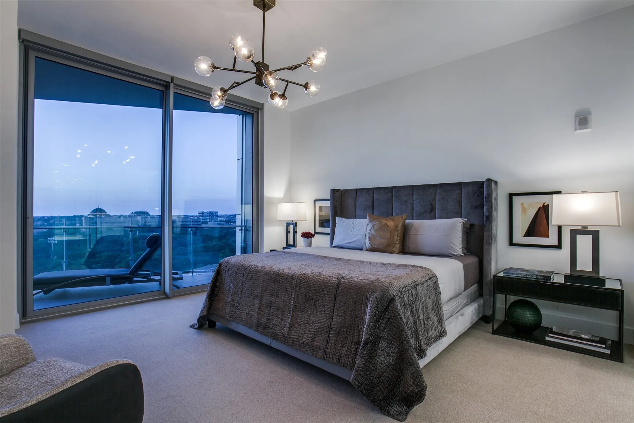 Condominium For Rent in Dallas County , 3130 N Harwood Street 1203, Dallas, Texas 75201, 3 Bedroom, 3 Bathroom, 2 Garage spaces, 1,903 Sqft, built in 2018, mls#21399695, Real Estate Agent in Dallas, Homes For Rent in Dallas county, Homes For Rent in Dallas, Realtor in Dallas Texas, Real Estate Brokerage Independent Realty Texas, Luminita Cordes Realtor