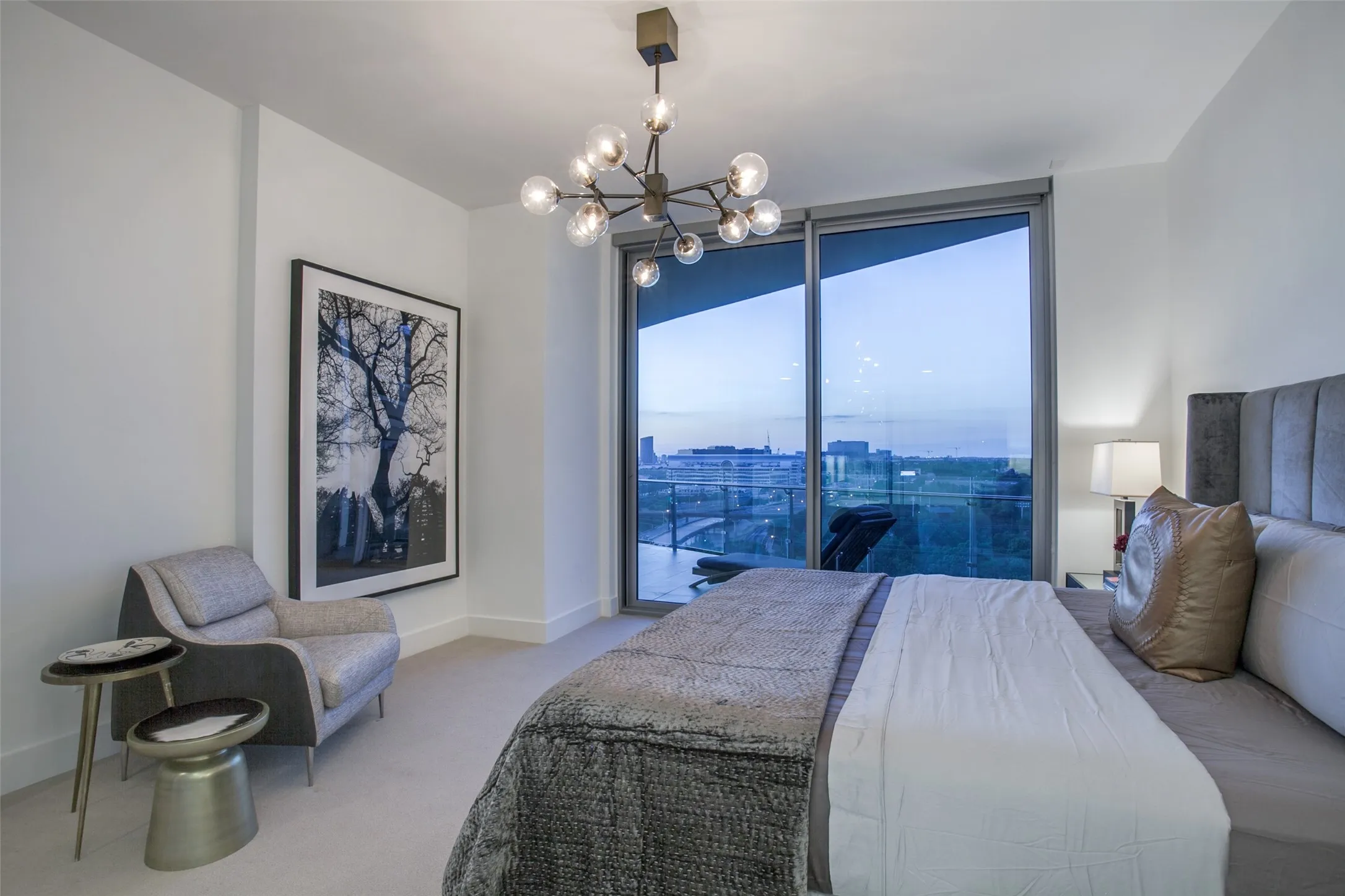 Condominium For Rent in Dallas County , 3130 N Harwood Street 1203, Dallas, Texas 75201, 3 Bedroom, 3 Bathroom, 2 Garage spaces, 1,903 Sqft, built in 2018, mls#21399695, Real Estate Agent in Dallas, Homes For Rent in Dallas county, Homes For Rent in Dallas, Realtor in Dallas Texas, Real Estate Brokerage Independent Realty Texas, Luminita Cordes Realtor