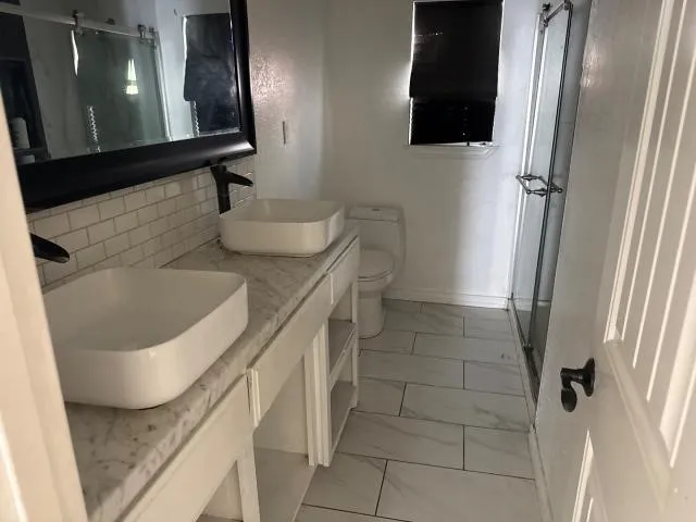 Single Family Residence For Sale in Tarrant County , 5232 Cockrell Avenue, Fort Worth, Texas 76133, 4 Bedroom, 2 Bathroom, Garage spaces, 2,107 Sqft, built in 1961, mls#21401496, Real Estate Agent in Fort Worth, Homes For Sale in Tarrant county, Homes For Sale in Fort Worth, Realtor in Fort Worth Texas, Real Estate Brokerage Independent Realty Texas, Luminita Cordes Realtor