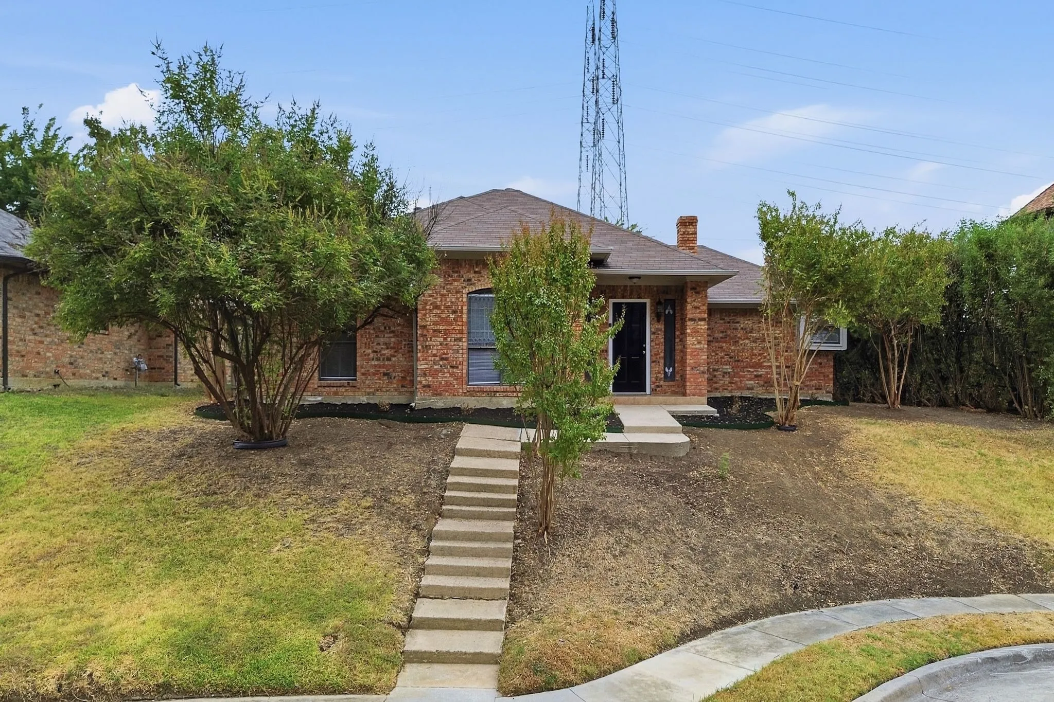 Single Family Residence For Sale in Dallas County , 1300 Tierra Calle, Carrollton, Texas 75006, 3 Bedroom, 2 Bathroom, 2 Garage spaces, 1,611 Sqft, built in 1983, mls#21400655, Real Estate Agent in Carrollton, Homes For Sale in Dallas county, Homes For Sale in Carrollton, Realtor in Carrollton Texas, Real Estate Brokerage Independent Realty Texas, Luminita Cordes Realtor