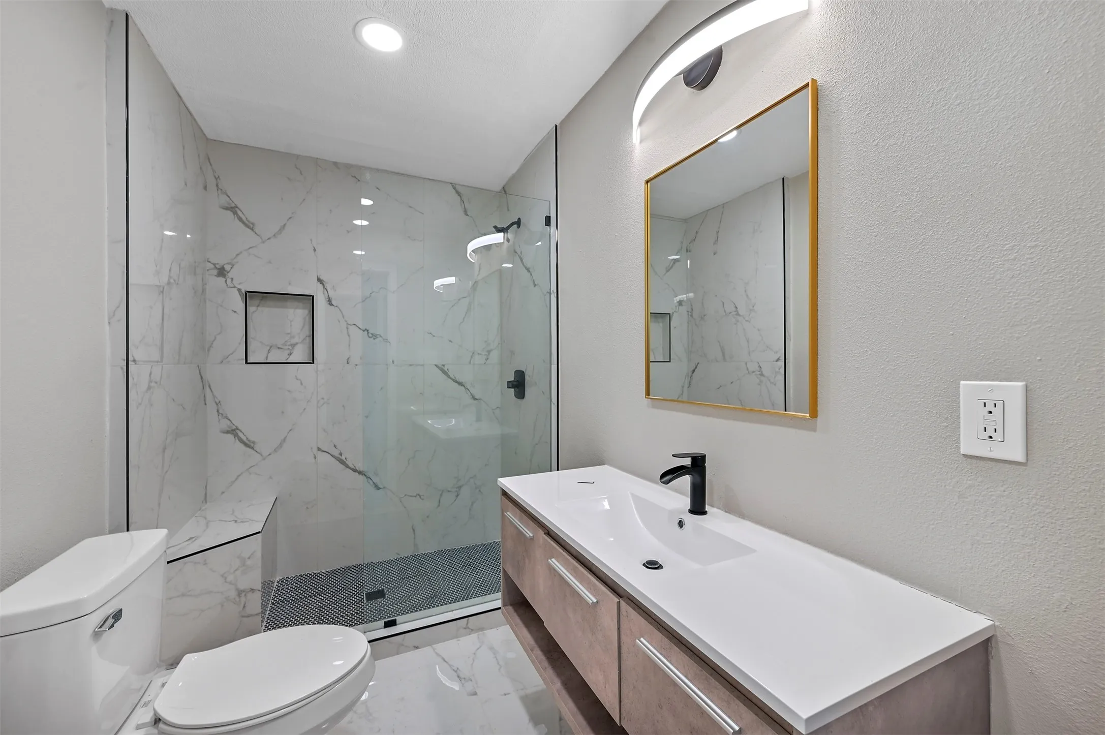 Single Family Residence For Rent in Dallas County , 3677 Rockdale Drive, Dallas, Texas 75220, 3 Bedroom, 3 Bathroom, Garage spaces, 1,510 Sqft, built in 1953, mls#21401513, Real Estate Agent in Dallas, Homes For Rent in Dallas county, Homes For Rent in Dallas, Realtor in Dallas Texas, Real Estate Brokerage Independent Realty Texas, Luminita Cordes Realtor