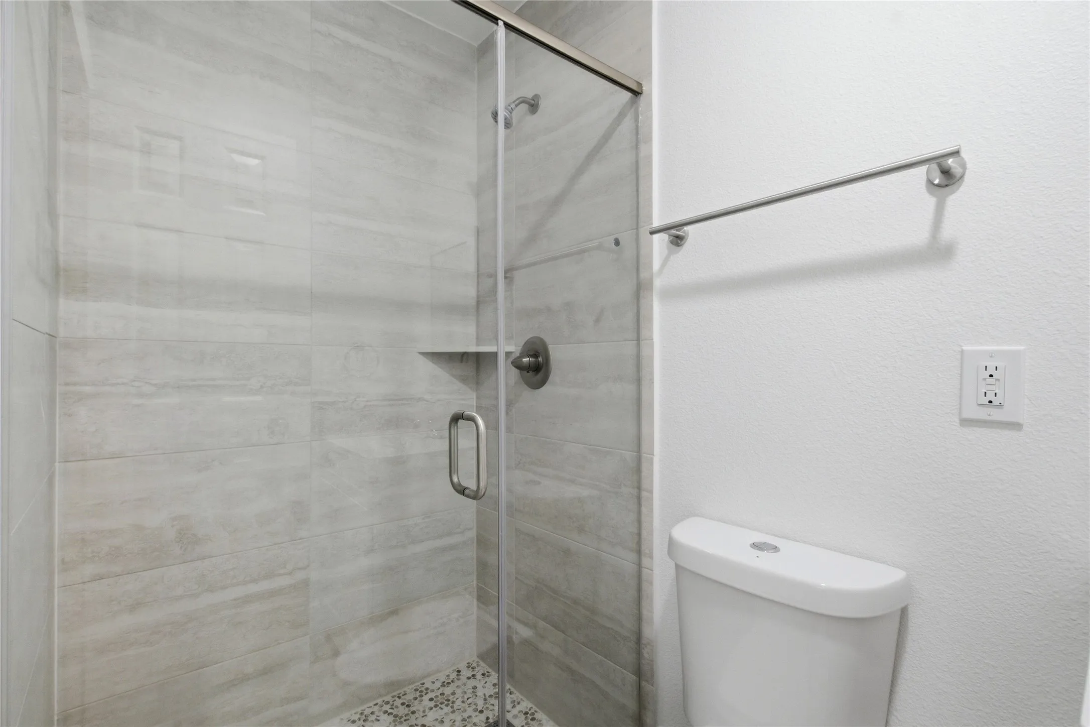 Single Family Residence For Sale in Dallas County , 2615 North Parkway, Mesquite, Texas 75149, 4 Bedroom, 2 Bathroom, Garage spaces, 1,301 Sqft, built in 1964, mls#21400544, Real Estate Agent in Mesquite, Homes For Sale in Dallas county, Homes For Sale in Mesquite, Realtor in Mesquite Texas, Real Estate Brokerage Independent Realty Texas, Luminita Cordes Realtor