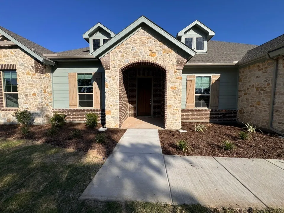 Single Family Residence For Sale in Parker County , 193 Oak Grove Way, Springtown, Texas 76082, 4 Bedroom, 3 Bathroom, 3 Garage spaces, 2,857 Sqft, built in 2026, mls#21401518, Real Estate Agent in Springtown, Homes For Sale in Parker county, Homes For Sale in Springtown, Realtor in Springtown Texas, Real Estate Brokerage Independent Realty Texas, Luminita Cordes Realtor