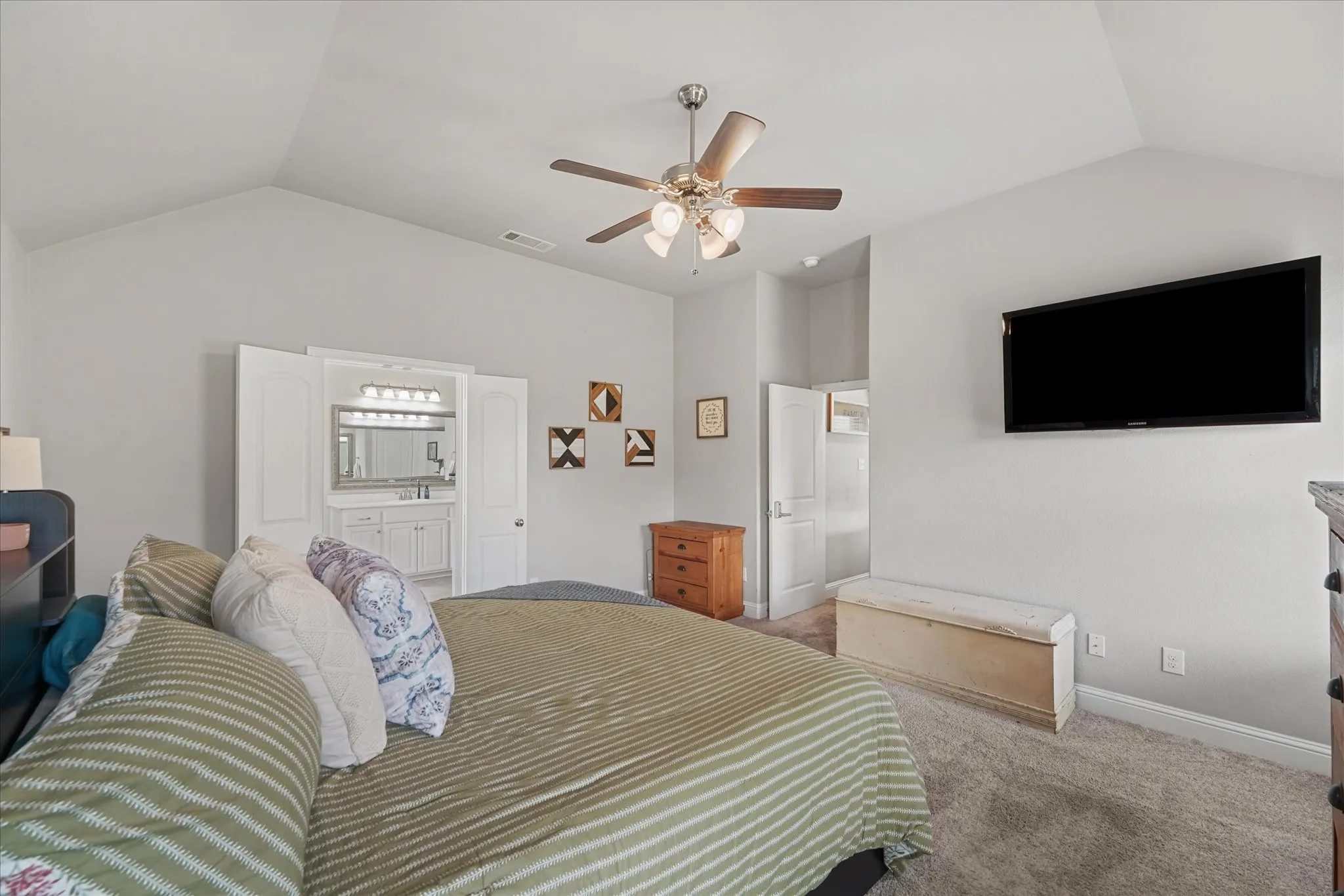 Single Family Residence For Rent in Rockwall County , 1790 Amalfi Drive, Mclendon Chisholm, Texas 75032, 4 Bedroom, 2 Bathroom, 2 Garage spaces, 2,073 Sqft, built in 2019, mls#21401522, Real Estate Agent in Mclendon Chisholm, Homes For Rent in Rockwall county, Homes For Rent in Mclendon Chisholm, Realtor in Mclendon Chisholm Texas, Real Estate Brokerage Independent Realty Texas, Luminita Cordes Realtor