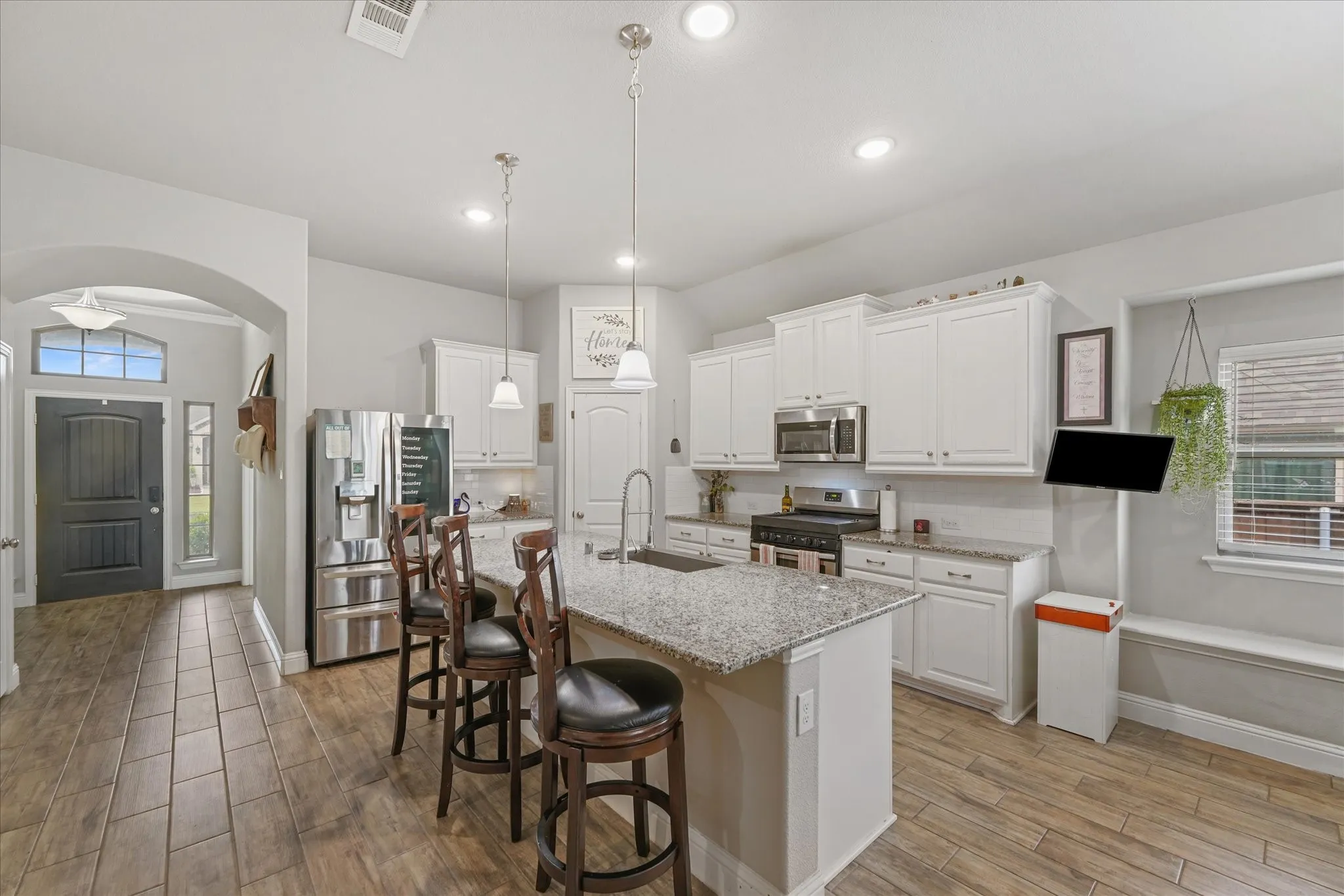 Single Family Residence For Rent in Rockwall County , 1790 Amalfi Drive, Mclendon Chisholm, Texas 75032, 4 Bedroom, 2 Bathroom, 2 Garage spaces, 2,073 Sqft, built in 2019, mls#21401522, Real Estate Agent in Mclendon Chisholm, Homes For Rent in Rockwall county, Homes For Rent in Mclendon Chisholm, Realtor in Mclendon Chisholm Texas, Real Estate Brokerage Independent Realty Texas, Luminita Cordes Realtor