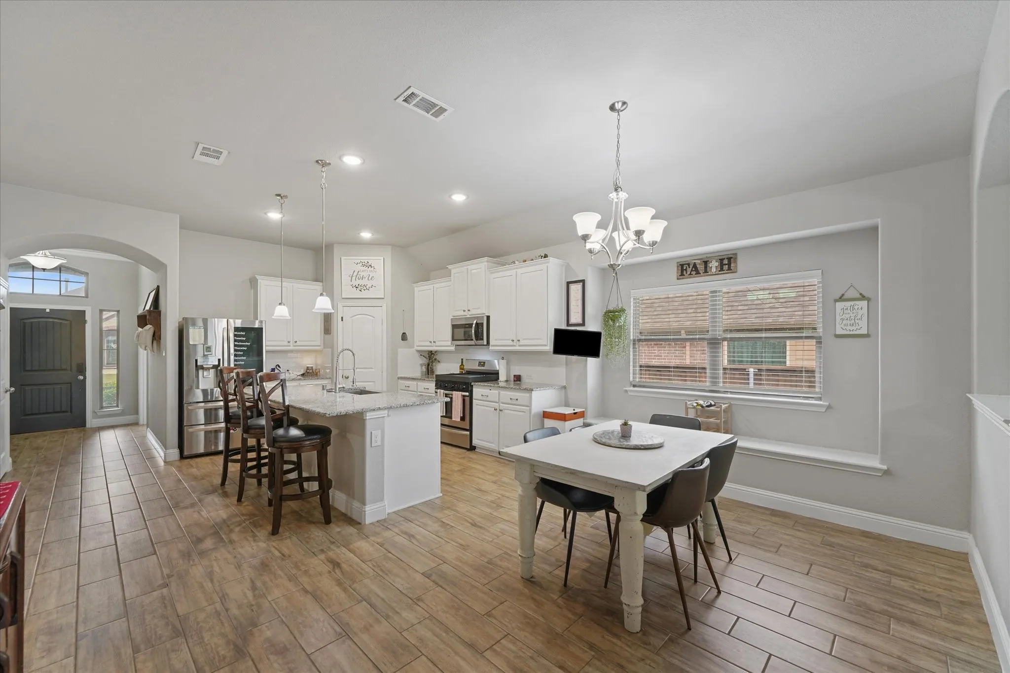 Single Family Residence For Rent in Rockwall County , 1790 Amalfi Drive, Mclendon Chisholm, Texas 75032, 4 Bedroom, 2 Bathroom, 2 Garage spaces, 2,073 Sqft, built in 2019, mls#21401522, Real Estate Agent in Mclendon Chisholm, Homes For Rent in Rockwall county, Homes For Rent in Mclendon Chisholm, Realtor in Mclendon Chisholm Texas, Real Estate Brokerage Independent Realty Texas, Luminita Cordes Realtor