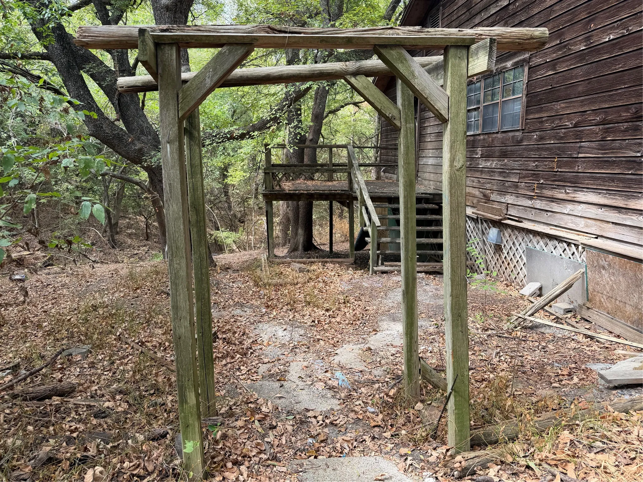 Single Family Residence For Sale in Grayson County , 129 Old Ida Road, Sherman, Texas 75090, 5 Bedroom, 2 Bathroom, Garage spaces, 2,436 Sqft, built in 1984, mls#21401147, Real Estate Agent in Sherman, Homes For Sale in Grayson county, Homes For Sale in Sherman, Realtor in Sherman Texas, Real Estate Brokerage Independent Realty Texas, Luminita Cordes Realtor
