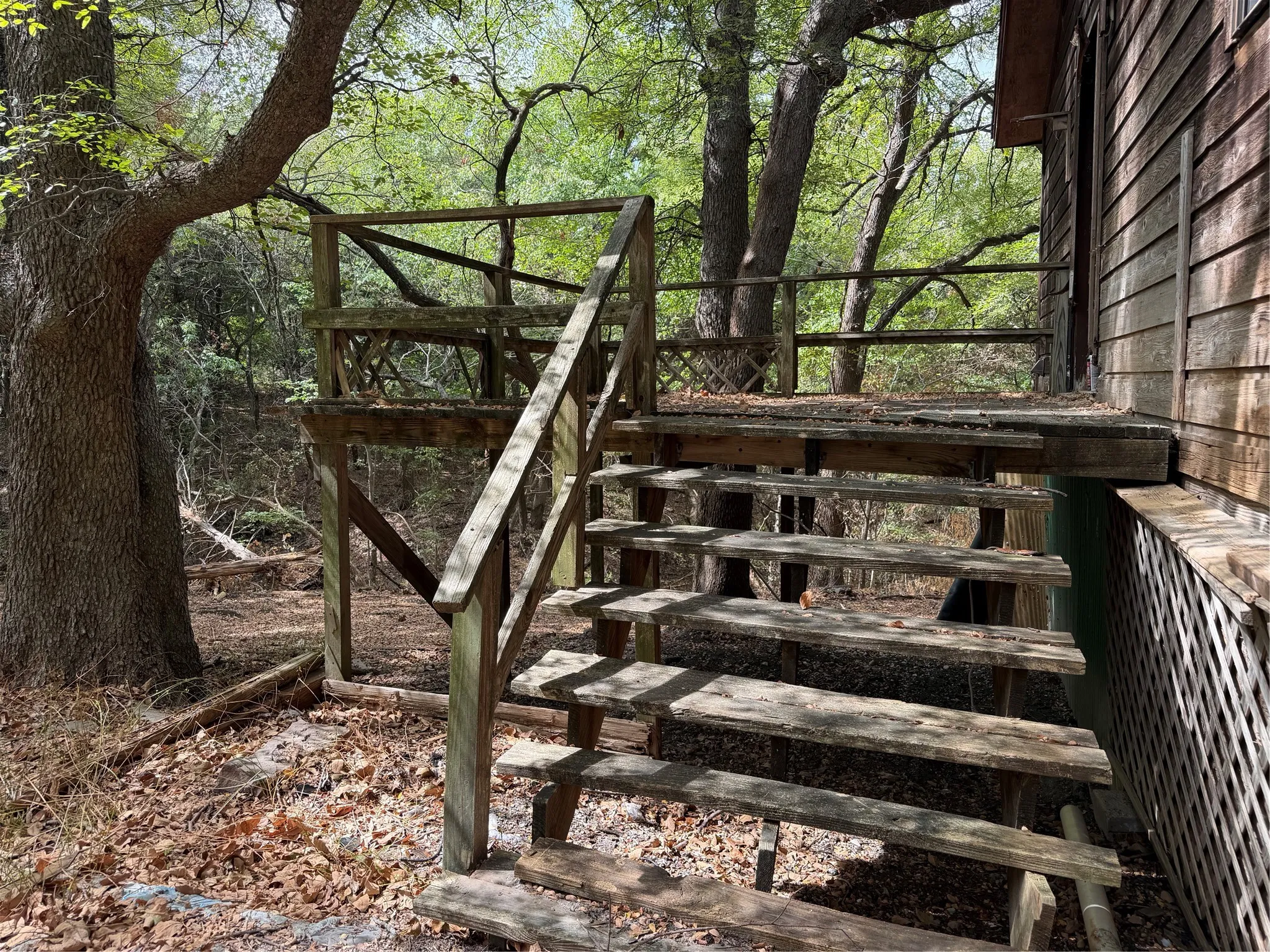 Single Family Residence For Sale in Grayson County , 129 Old Ida Road, Sherman, Texas 75090, 5 Bedroom, 2 Bathroom, Garage spaces, 2,436 Sqft, built in 1984, mls#21401147, Real Estate Agent in Sherman, Homes For Sale in Grayson county, Homes For Sale in Sherman, Realtor in Sherman Texas, Real Estate Brokerage Independent Realty Texas, Luminita Cordes Realtor
