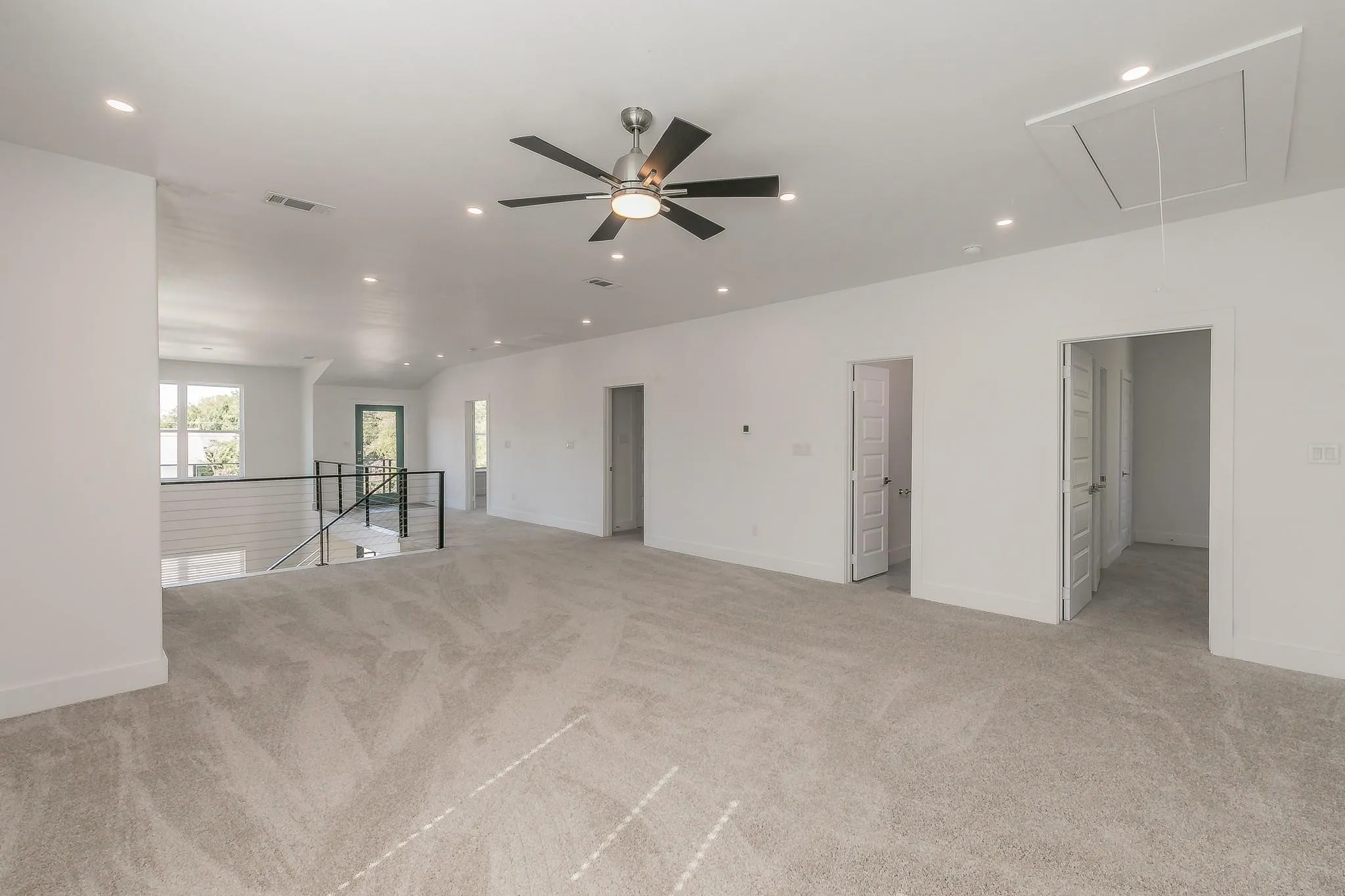 Single Family Residence For Sale in Dallas County , 3908 Vilbig Road, Dallas, Texas 75212, 4 Bedroom, 4 Bathroom, 1 Garage spaces, 3,061 Sqft, built in 2022, mls#21401533, Real Estate Agent in Dallas, Homes For Sale in Dallas county, Homes For Sale in Dallas, Realtor in Dallas Texas, Real Estate Brokerage Independent Realty Texas, Luminita Cordes Realtor