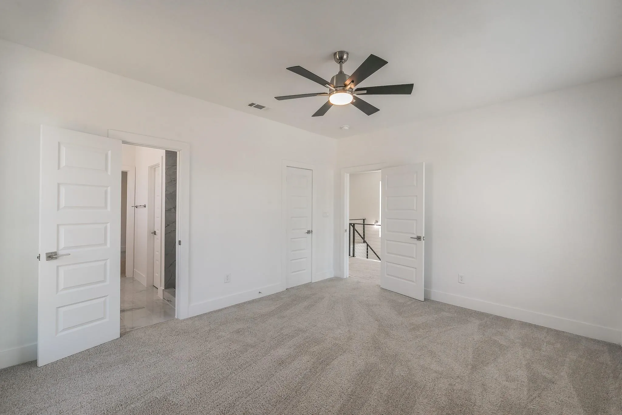 Single Family Residence For Sale in Dallas County , 3908 Vilbig Road, Dallas, Texas 75212, 4 Bedroom, 4 Bathroom, 1 Garage spaces, 3,061 Sqft, built in 2022, mls#21401533, Real Estate Agent in Dallas, Homes For Sale in Dallas county, Homes For Sale in Dallas, Realtor in Dallas Texas, Real Estate Brokerage Independent Realty Texas, Luminita Cordes Realtor