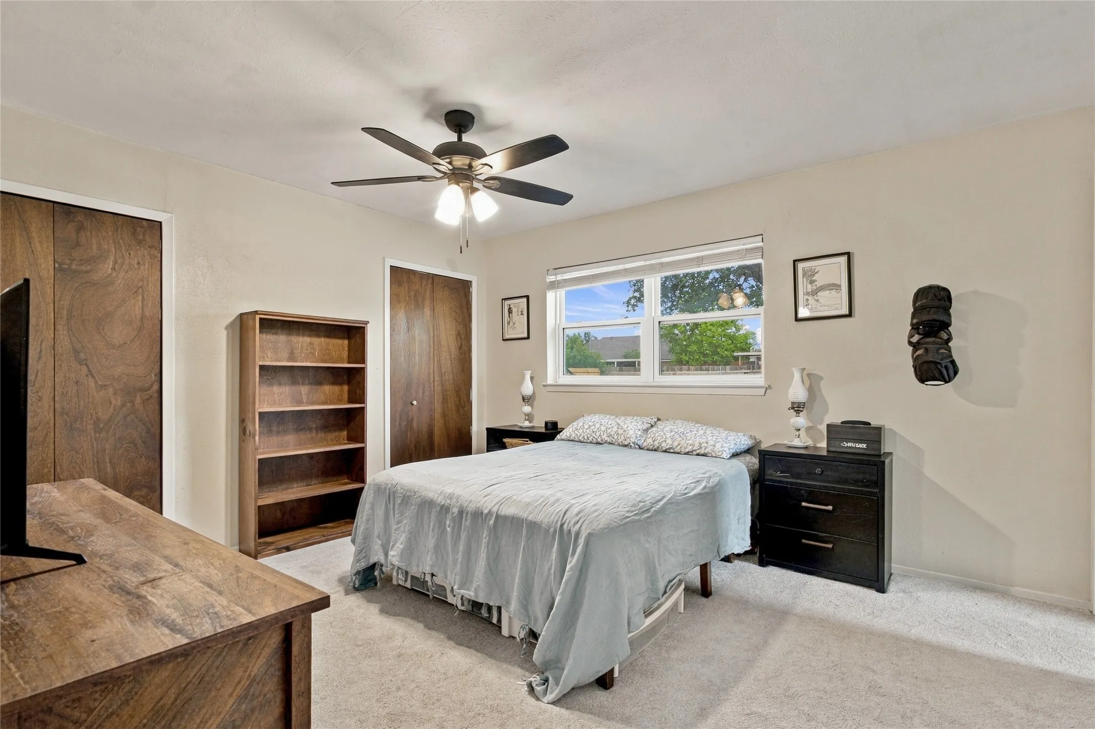 Single Family Residence For Sale in Tarrant County , 1117 Cozby Street E, Benbrook, Texas 76126, 3 Bedroom, 2 Bathroom, 2 Garage spaces, 1,430 Sqft, built in 1969, mls#21400375, Real Estate Agent in Benbrook, Homes For Sale in Tarrant county, Homes For Sale in Benbrook, Realtor in Benbrook Texas, Real Estate Brokerage Independent Realty Texas, Luminita Cordes Realtor