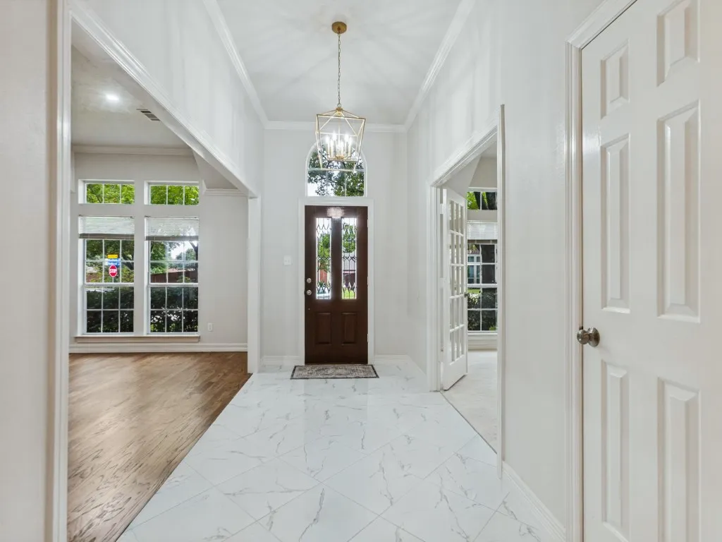 Single Family Residence For Sale in Collin County , 3202 Wareham Circle, Richardson, Texas 75082, 4 Bedroom, 3 Bathroom, 2 Garage spaces, 2,884 Sqft, built in 1992, mls#21401542, Real Estate Agent in Richardson, Homes For Sale in Collin county, Homes For Sale in Richardson, Realtor in Richardson Texas, Real Estate Brokerage Independent Realty Texas, Luminita Cordes Realtor