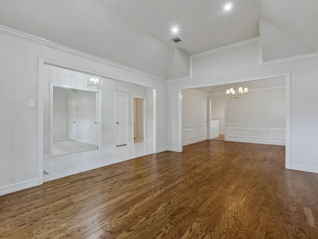 Single Family Residence For Sale in Collin County , 3202 Wareham Circle, Richardson, Texas 75082, 4 Bedroom, 3 Bathroom, 2 Garage spaces, 2,884 Sqft, built in 1992, mls#21401542, Real Estate Agent in Richardson, Homes For Sale in Collin county, Homes For Sale in Richardson, Realtor in Richardson Texas, Real Estate Brokerage Independent Realty Texas, Luminita Cordes Realtor