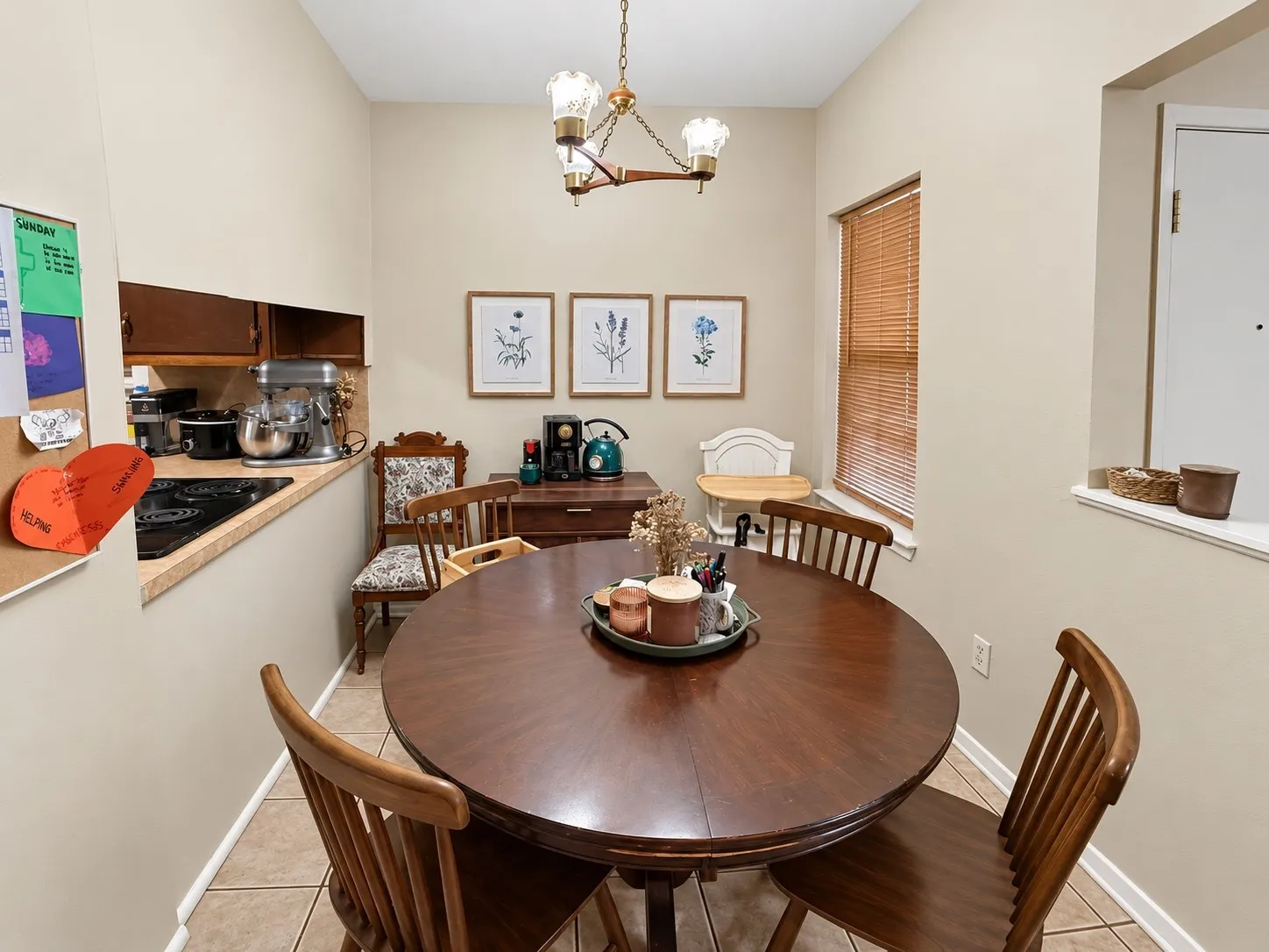 Duplex For Sale in Mc Lennan County , 603 N Rita Street, Lacy Lakeview, Texas 76705, 2 Bedroom, 2 Bathroom, Garage spaces, 0 Sqft, built in 1960, mls#21395928, Real Estate Agent in Lacy Lakeview, Homes For Sale in Mc Lennan county, Homes For Sale in Lacy Lakeview, Realtor in Lacy Lakeview Texas, Real Estate Brokerage Independent Realty Texas, Luminita Cordes Realtor