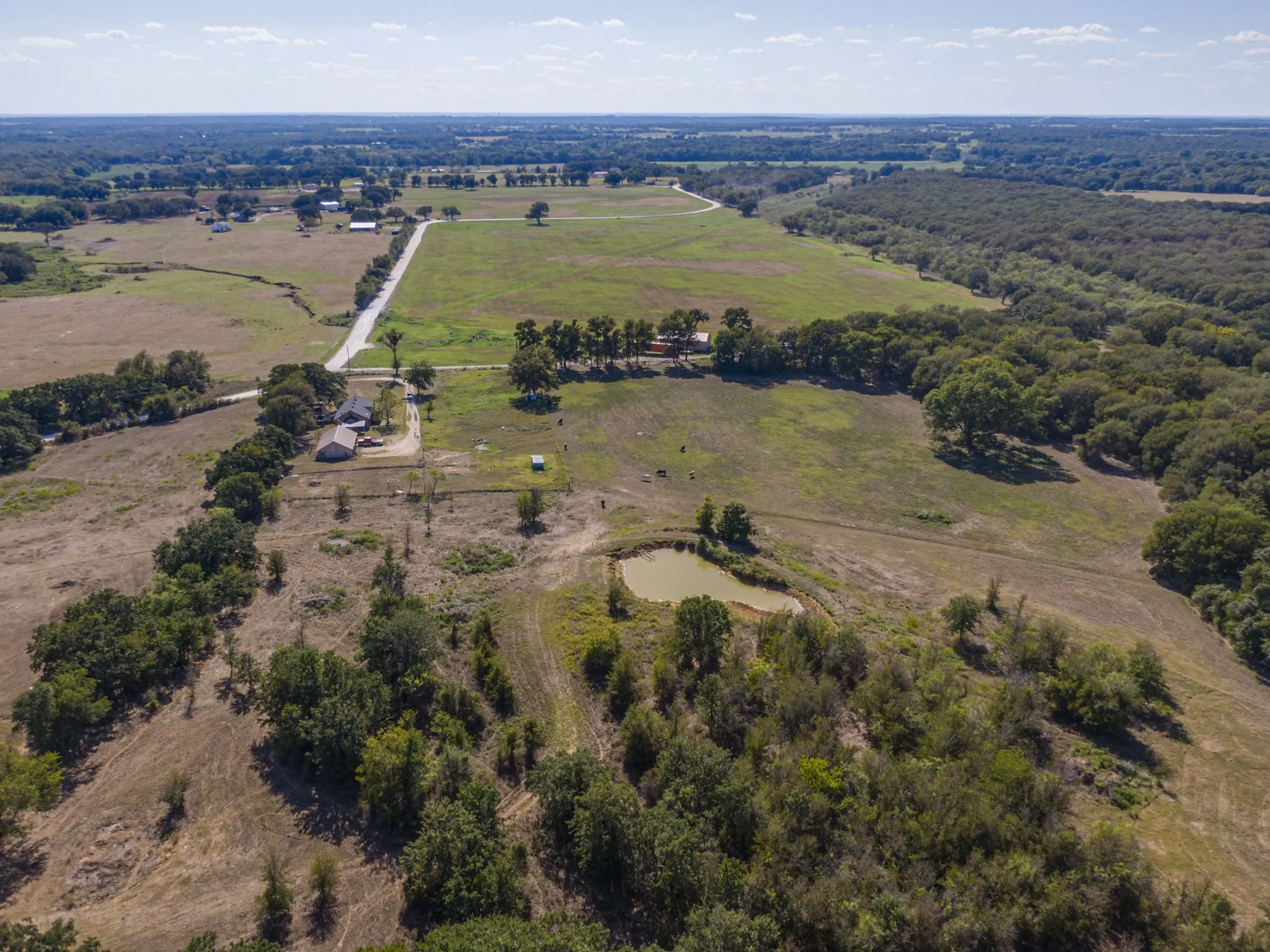 Single Family Residence For Sale in Hill County , 613 Hcr 1305, Hillsboro, Texas 76645, 2 Bedroom, 2 Bathroom, Garage spaces, 1,420 Sqft, built in 0, mls#21394705, Real Estate Agent in Hillsboro, Homes For Sale in Hill county, Homes For Sale in Hillsboro, Realtor in Hillsboro Texas, Real Estate Brokerage Independent Realty Texas, Luminita Cordes Realtor