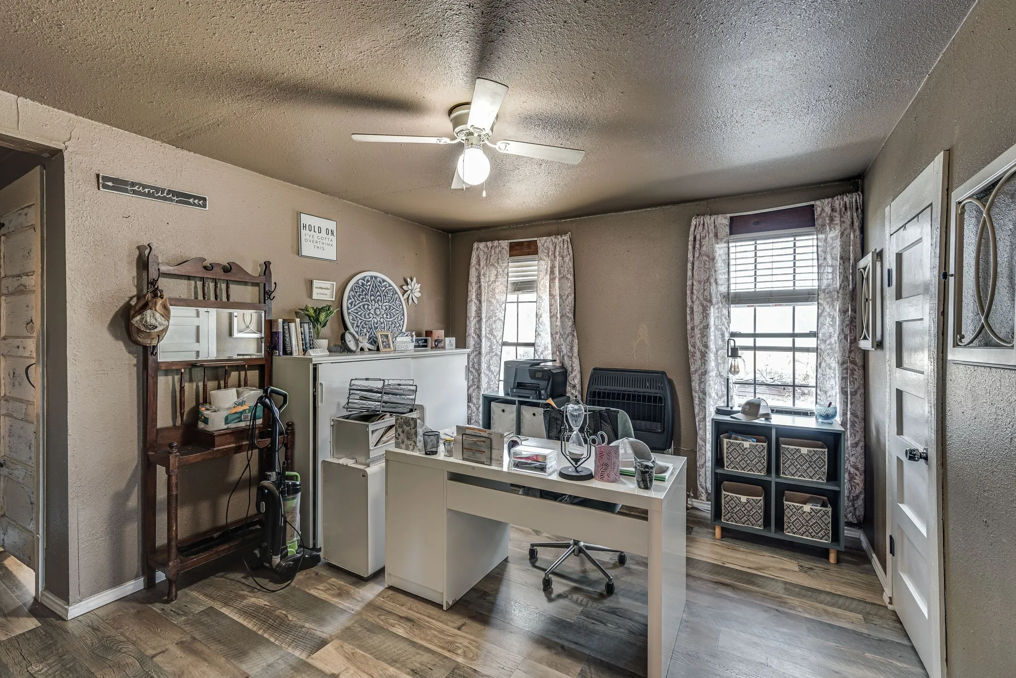 Single Family Residence For Sale in Hill County , 613 Hcr 1305, Hillsboro, Texas 76645, 2 Bedroom, 2 Bathroom, Garage spaces, 1,420 Sqft, built in 0, mls#21394705, Real Estate Agent in Hillsboro, Homes For Sale in Hill county, Homes For Sale in Hillsboro, Realtor in Hillsboro Texas, Real Estate Brokerage Independent Realty Texas, Luminita Cordes Realtor