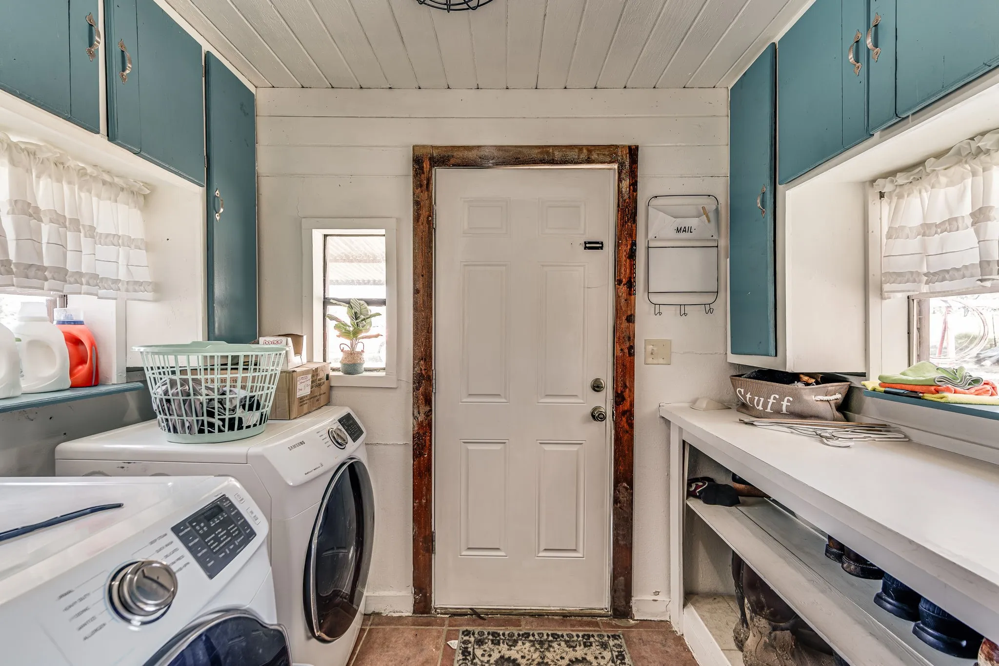 Single Family Residence For Sale in Hill County , 613 Hcr 1305, Hillsboro, Texas 76645, 2 Bedroom, 2 Bathroom, Garage spaces, 1,420 Sqft, built in 0, mls#21394705, Real Estate Agent in Hillsboro, Homes For Sale in Hill county, Homes For Sale in Hillsboro, Realtor in Hillsboro Texas, Real Estate Brokerage Independent Realty Texas, Luminita Cordes Realtor