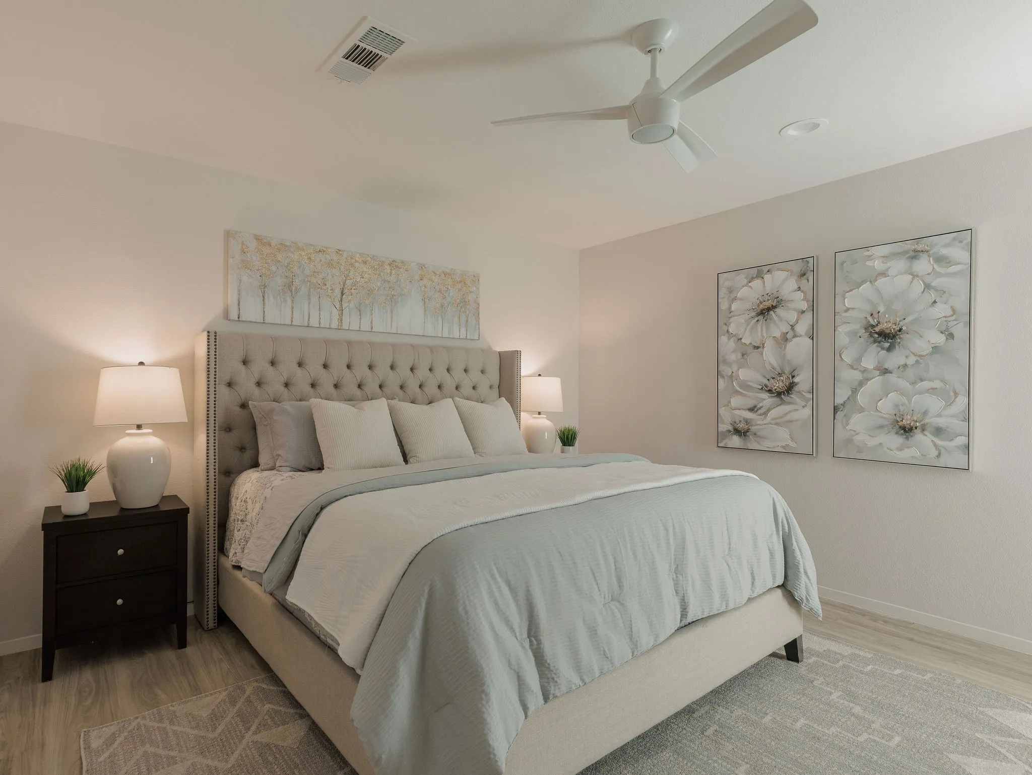 Single Family Residence For Sale in Collin County , 1109 Mill Springs, Richardson, Texas 75080, 3 Bedroom, 3 Bathroom, 3 Garage spaces, 2,333 Sqft, built in 1978, mls#21400610, Real Estate Agent in Richardson, Homes For Sale in Collin county, Homes For Sale in Richardson, Realtor in Richardson Texas, Real Estate Brokerage Independent Realty Texas, Luminita Cordes Realtor
