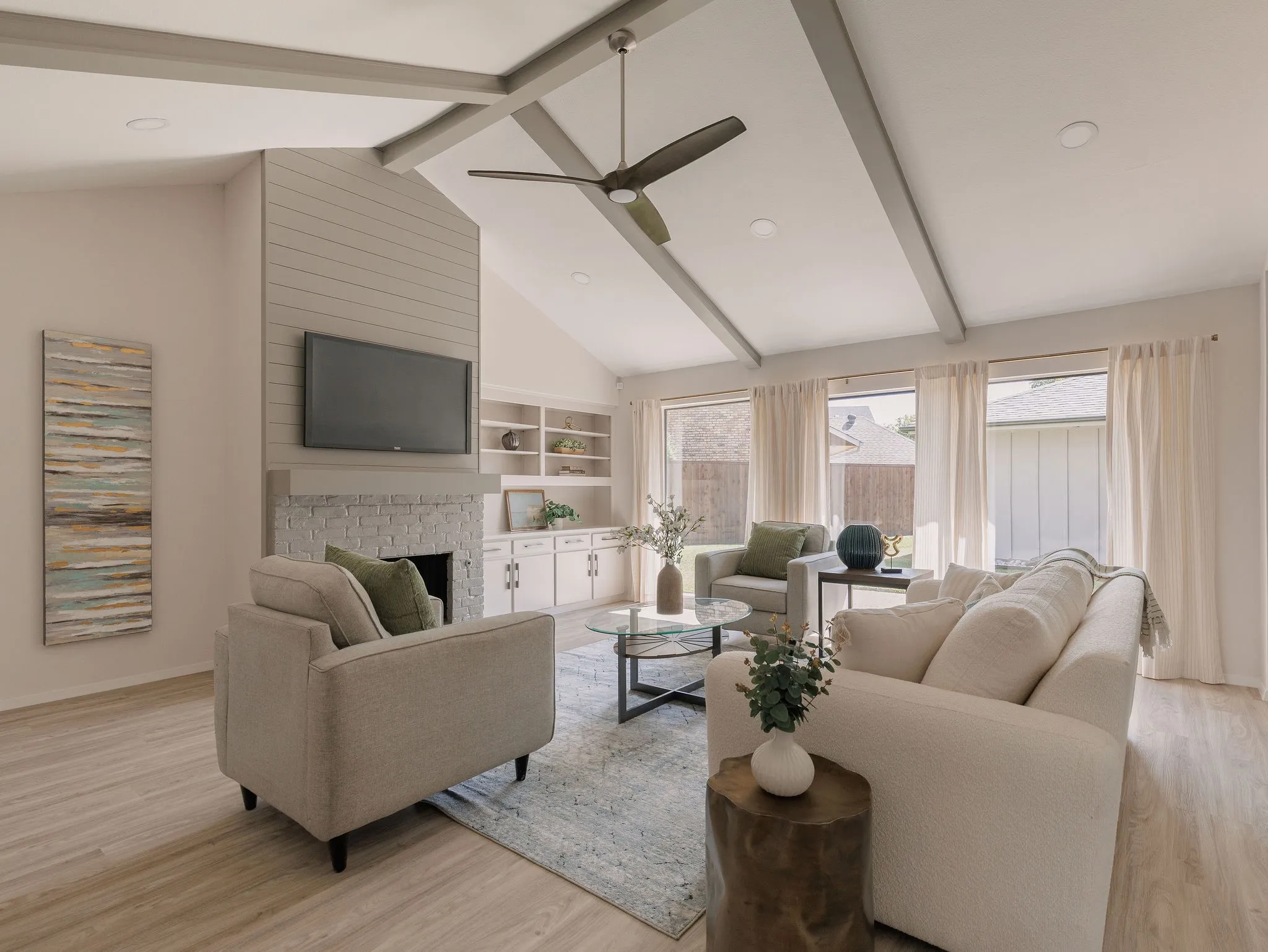 Single Family Residence For Sale in Collin County , 1109 Mill Springs, Richardson, Texas 75080, 3 Bedroom, 3 Bathroom, 3 Garage spaces, 2,333 Sqft, built in 1978, mls#21400610, Real Estate Agent in Richardson, Homes For Sale in Collin county, Homes For Sale in Richardson, Realtor in Richardson Texas, Real Estate Brokerage Independent Realty Texas, Luminita Cordes Realtor
