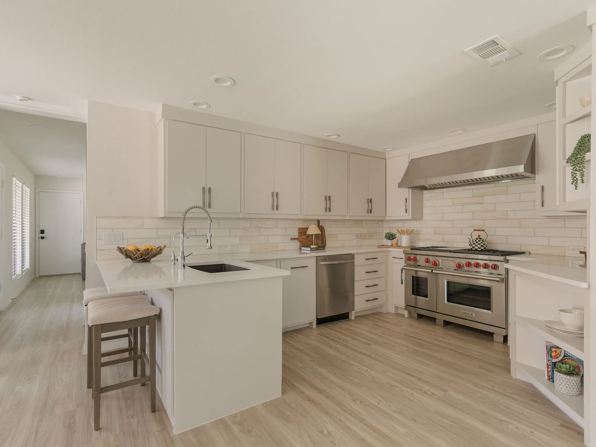 Single Family Residence For Sale in Collin County , 1109 Mill Springs, Richardson, Texas 75080, 3 Bedroom, 3 Bathroom, 3 Garage spaces, 2,333 Sqft, built in 1978, mls#21400610, Real Estate Agent in Richardson, Homes For Sale in Collin county, Homes For Sale in Richardson, Realtor in Richardson Texas, Real Estate Brokerage Independent Realty Texas, Luminita Cordes Realtor
