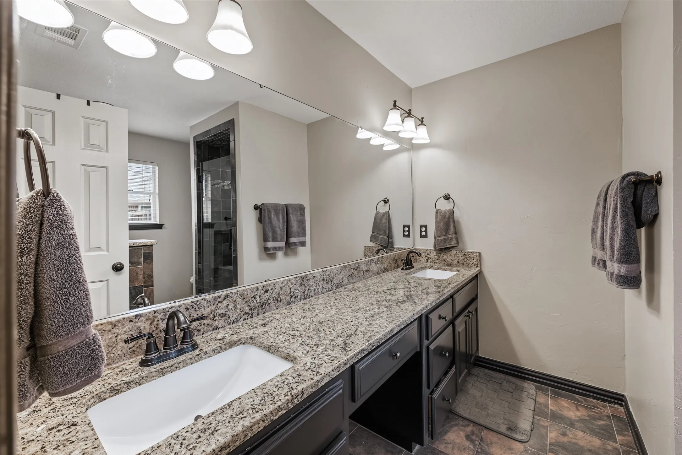 Single Family Residence For Sale in Collin County , 1504 Schooner Bay Drive, Wylie, Texas 75098, 3 Bedroom, 2 Bathroom, 2 Garage spaces, 1,301 Sqft, built in 1988, mls#21401333, Real Estate Agent in Wylie, Homes For Sale in Collin county, Homes For Sale in Wylie, Realtor in Wylie Texas, Real Estate Brokerage Independent Realty Texas, Luminita Cordes Realtor