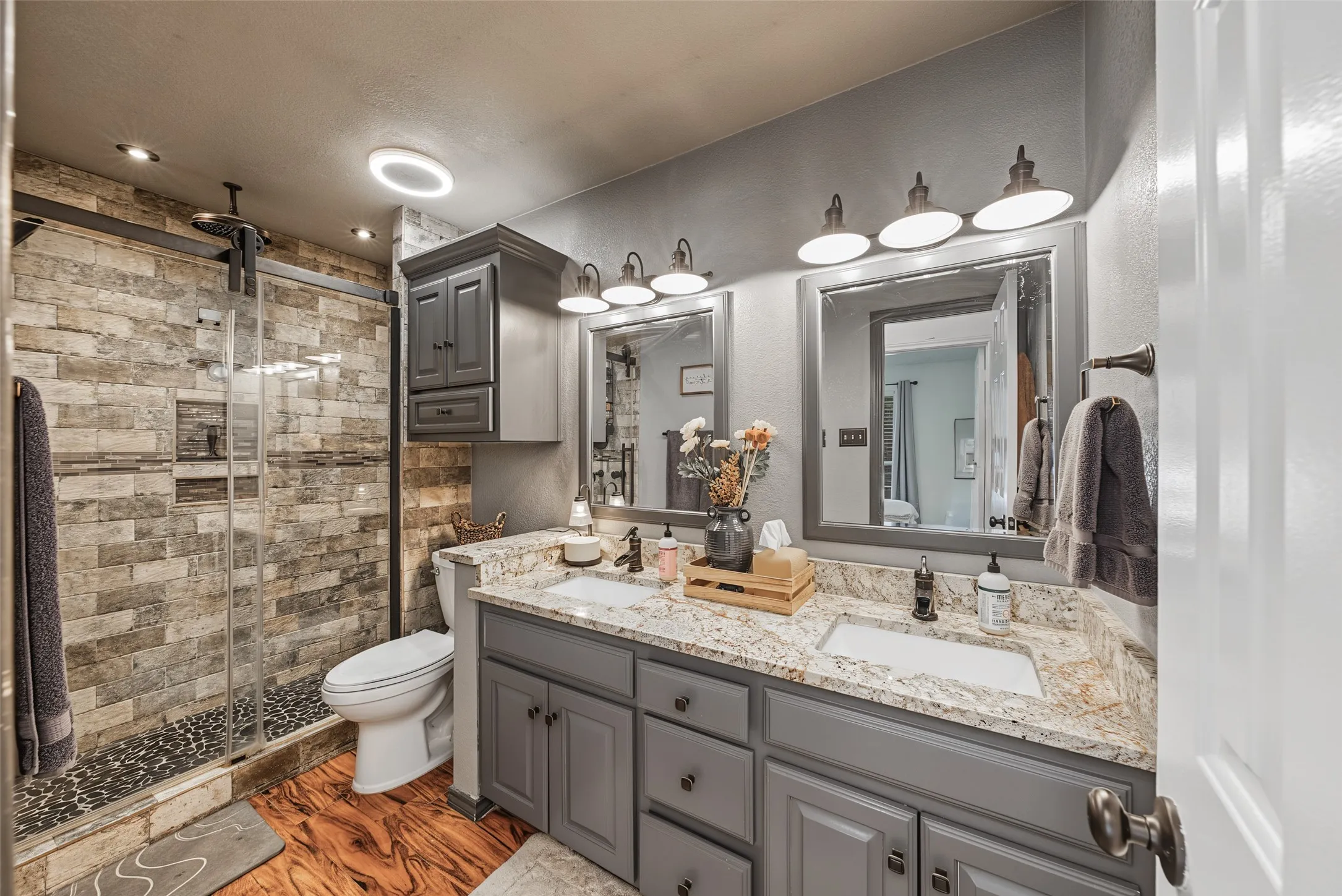 Single Family Residence For Sale in Collin County , 1504 Schooner Bay Drive, Wylie, Texas 75098, 3 Bedroom, 2 Bathroom, 2 Garage spaces, 1,301 Sqft, built in 1988, mls#21401333, Real Estate Agent in Wylie, Homes For Sale in Collin county, Homes For Sale in Wylie, Realtor in Wylie Texas, Real Estate Brokerage Independent Realty Texas, Luminita Cordes Realtor