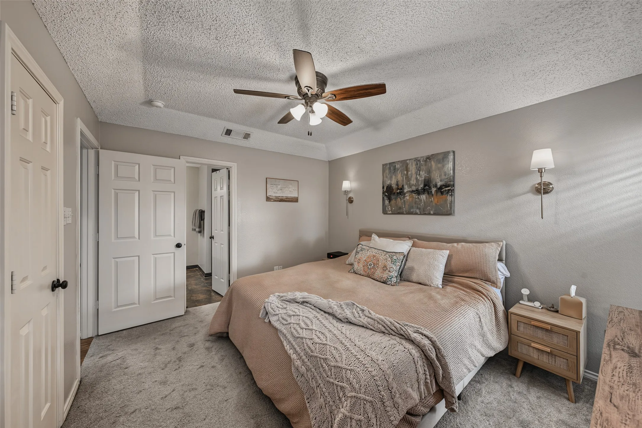 Single Family Residence For Sale in Collin County , 1504 Schooner Bay Drive, Wylie, Texas 75098, 3 Bedroom, 2 Bathroom, 2 Garage spaces, 1,301 Sqft, built in 1988, mls#21401333, Real Estate Agent in Wylie, Homes For Sale in Collin county, Homes For Sale in Wylie, Realtor in Wylie Texas, Real Estate Brokerage Independent Realty Texas, Luminita Cordes Realtor