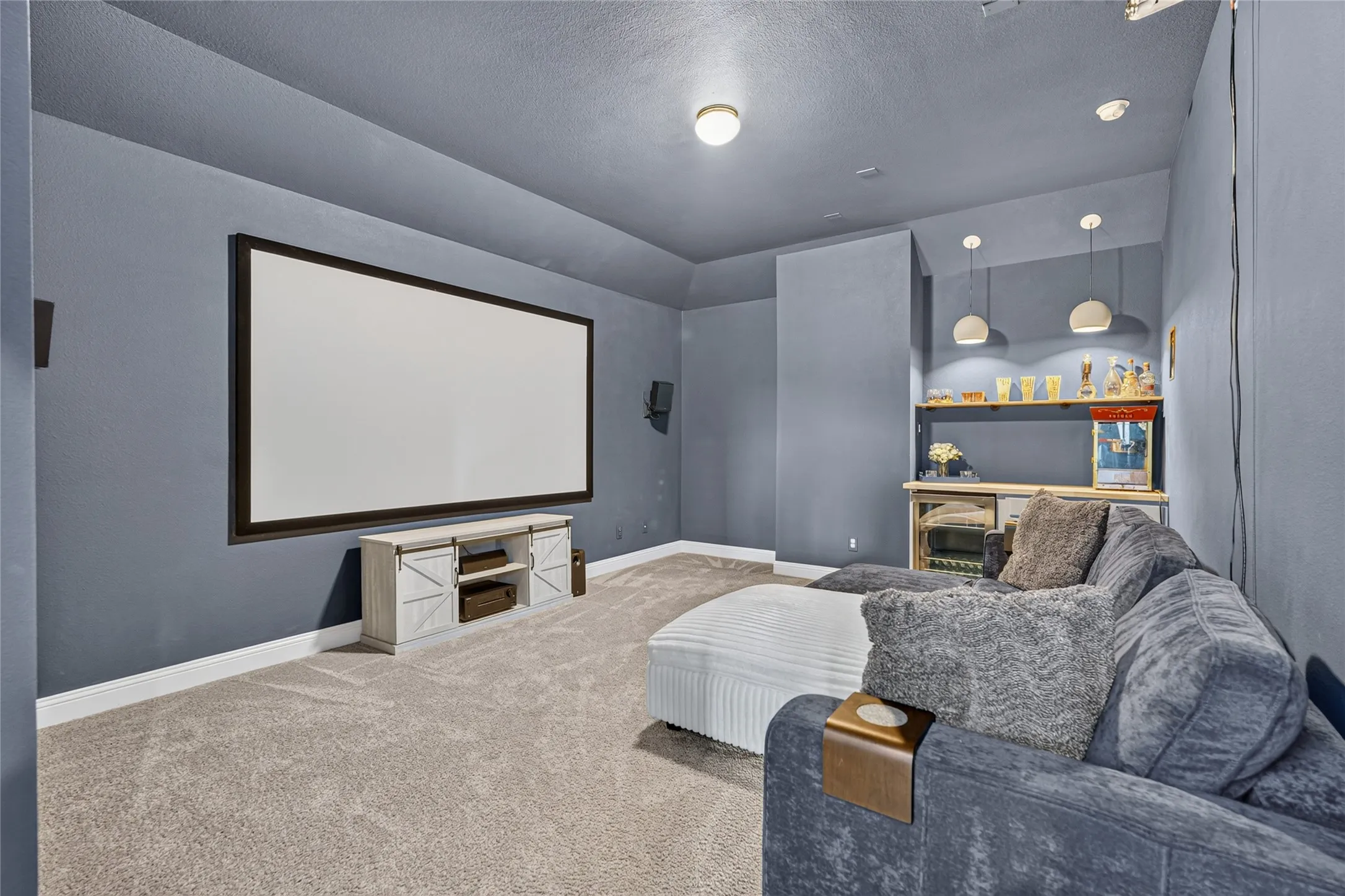 Single Family Residence For Sale in Dallas County , 3514 Patience Boulevard, Dallas, Texas 75236, 4 Bedroom, 4 Bathroom, 2 Garage spaces, 3,170 Sqft, built in 2021, mls#21401456, Real Estate Agent in Dallas, Homes For Sale in Dallas county, Homes For Sale in Dallas, Realtor in Dallas Texas, Real Estate Brokerage Independent Realty Texas, Luminita Cordes Realtor