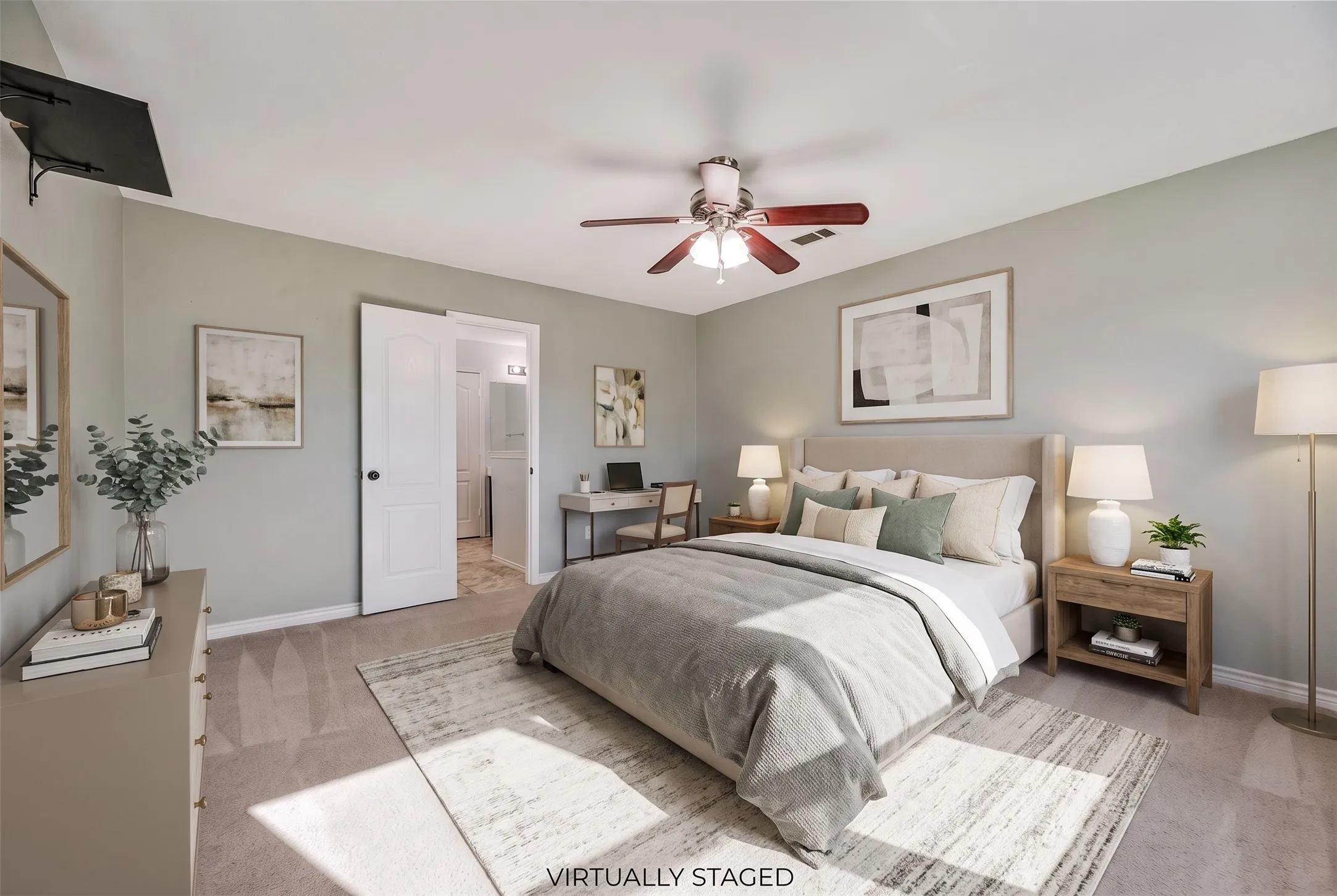 Single Family Residence For Sale in Denton County , 905 Elizabeth Drive, Lewisville, Texas 75067, 5 Bedroom, 3 Bathroom, 2 Garage spaces, 2,894 Sqft, built in 1999, mls#21398745, Real Estate Agent in Lewisville, Homes For Sale in Denton county, Homes For Sale in Lewisville, Realtor in Lewisville Texas, Real Estate Brokerage Independent Realty Texas, Luminita Cordes Realtor