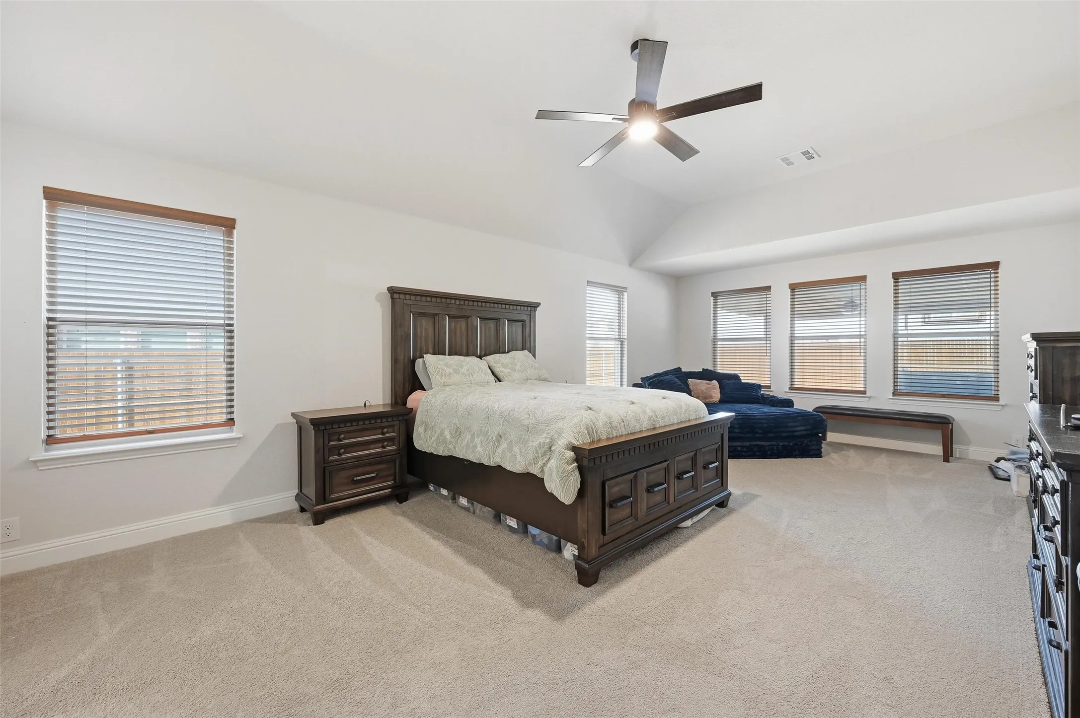 Single Family Residence For Sale in Ellis County , 129 Fire berry Drive, Glenn Heights, Texas 75154, 4 Bedroom, 2 Bathroom, 2 Garage spaces, 2,327 Sqft, built in 2023, mls#21400376, Real Estate Agent in Glenn Heights, Homes For Sale in Ellis county, Homes For Sale in Glenn Heights, Realtor in Glenn Heights Texas, Real Estate Brokerage Independent Realty Texas, Luminita Cordes Realtor