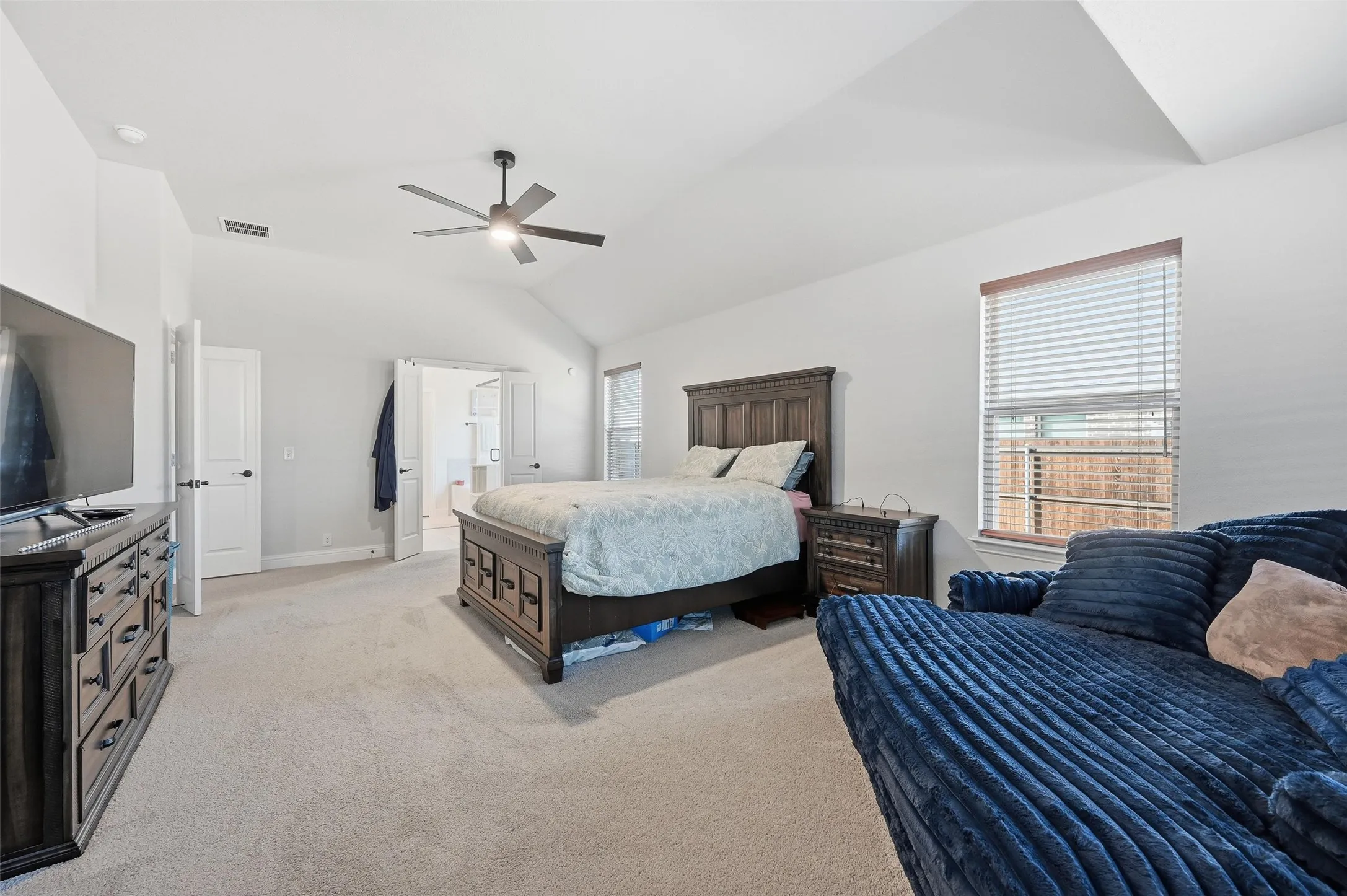Single Family Residence For Sale in Ellis County , 129 Fire berry Drive, Glenn Heights, Texas 75154, 4 Bedroom, 2 Bathroom, 2 Garage spaces, 2,327 Sqft, built in 2023, mls#21400376, Real Estate Agent in Glenn Heights, Homes For Sale in Ellis county, Homes For Sale in Glenn Heights, Realtor in Glenn Heights Texas, Real Estate Brokerage Independent Realty Texas, Luminita Cordes Realtor