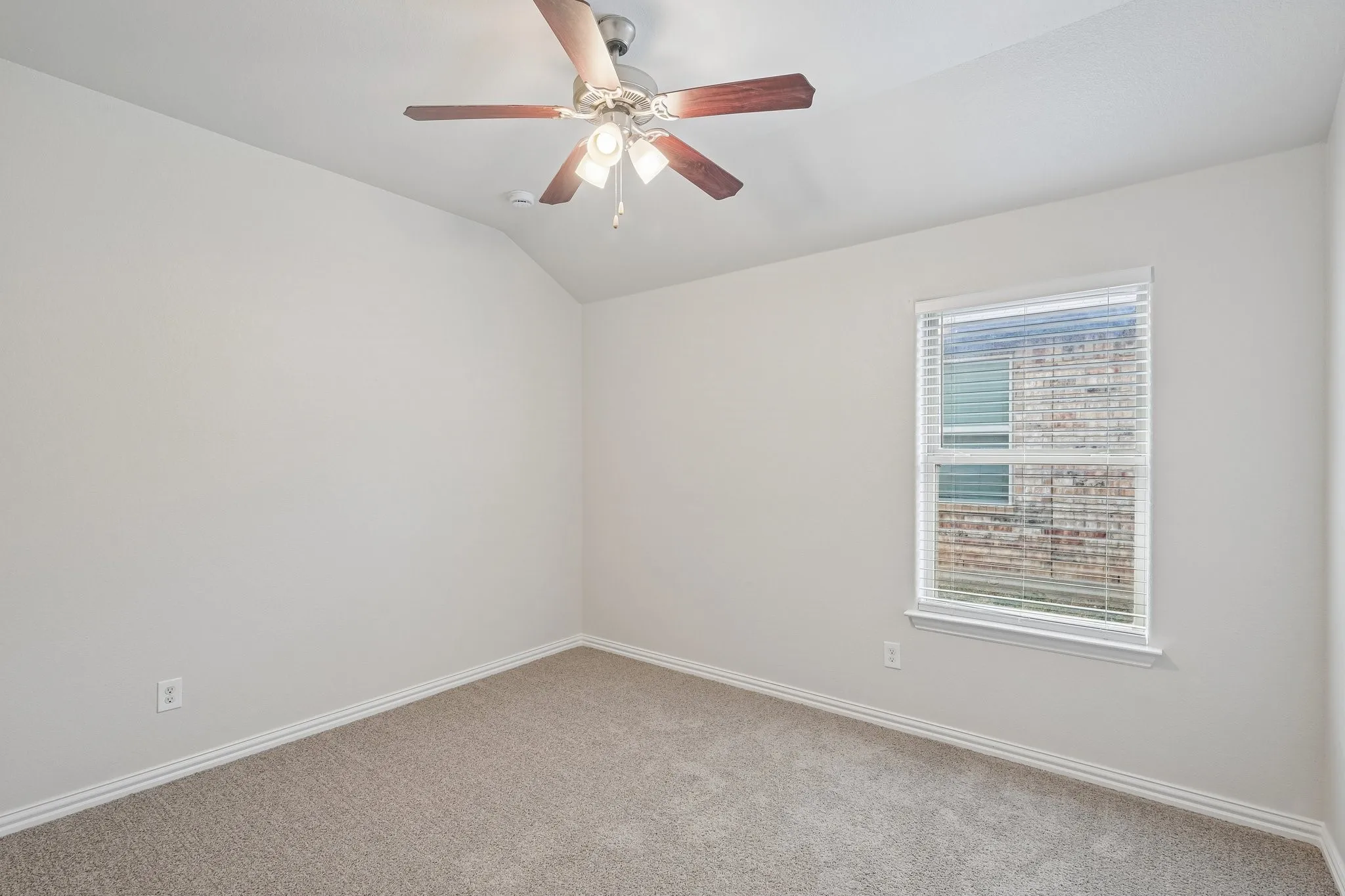 Single Family Residence For Sale in Tarrant County , 2436 Galemeadow Drive, Fort Worth, Texas 76123, 3 Bedroom, 2 Bathroom, 2 Garage spaces, 1,464 Sqft, built in 2013, mls#21396011, Real Estate Agent in Fort Worth, Homes For Sale in Tarrant county, Homes For Sale in Fort Worth, Realtor in Fort Worth Texas, Real Estate Brokerage Independent Realty Texas, Luminita Cordes Realtor