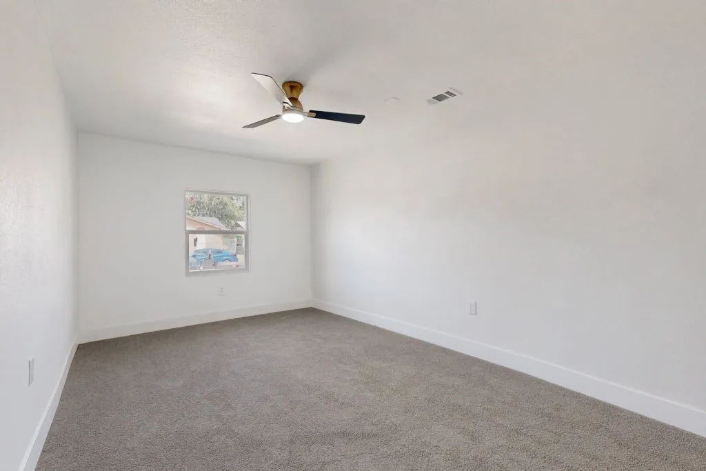 Single Family Residence For Sale in Dallas County , 3204 Pacesetter Drive, Dallas, Texas 75241, 4 Bedroom, 2 Bathroom, Garage spaces, 1,370 Sqft, built in 1972, mls#21401586, Real Estate Agent in Dallas, Homes For Sale in Dallas county, Homes For Sale in Dallas, Realtor in Dallas Texas, Real Estate Brokerage Independent Realty Texas, Luminita Cordes Realtor
