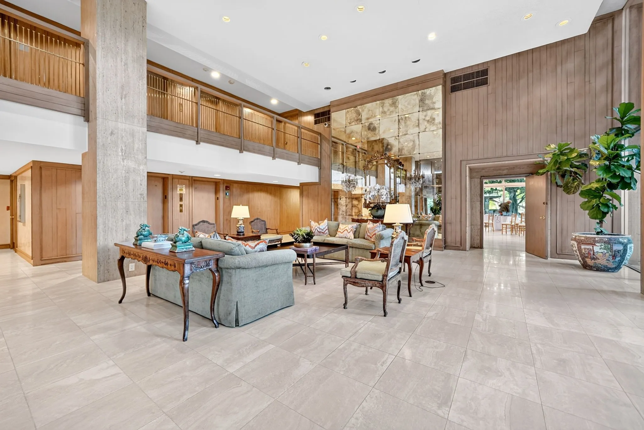 Condominium For Sale in Dallas County , 3525 Turtle Creek Boulevard 17B, Dallas, Texas 75219, 3 Bedroom, 4 Bathroom, 2 Garage spaces, 3,671 Sqft, built in 1957, mls#21397836, Real Estate Agent in Dallas, Homes For Sale in Dallas county, Homes For Sale in Dallas, Realtor in Dallas Texas, Real Estate Brokerage Independent Realty Texas, Luminita Cordes Realtor