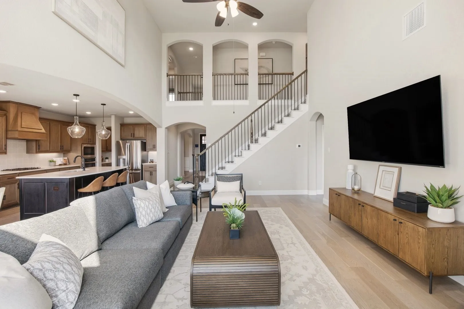 Silo Mills-Signature Model-Concept 3135-Family Room5