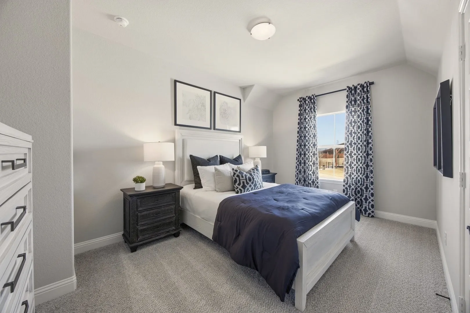 Silo Mills-Signature Model-Concept 3135-Bedroom1