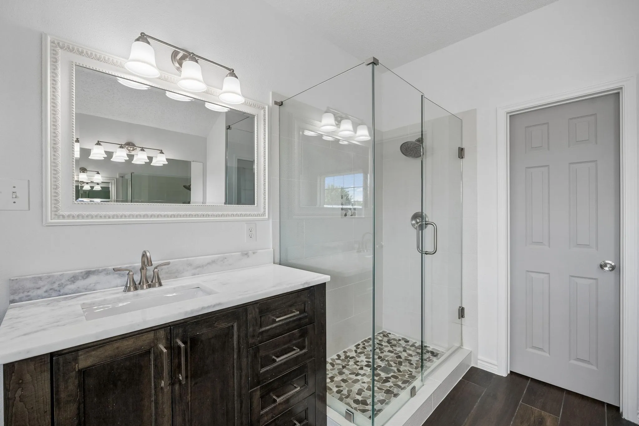 Single Family Residence For Sale in Dallas County , 2212 San Simeon Drive, Mesquite, Texas 75181, 4 Bedroom, 3 Bathroom, 2 Garage spaces, 2,628 Sqft, built in 2001, mls#21401365, Real Estate Agent in Mesquite, Homes For Sale in Dallas county, Homes For Sale in Mesquite, Realtor in Mesquite Texas, Real Estate Brokerage Independent Realty Texas, Luminita Cordes Realtor