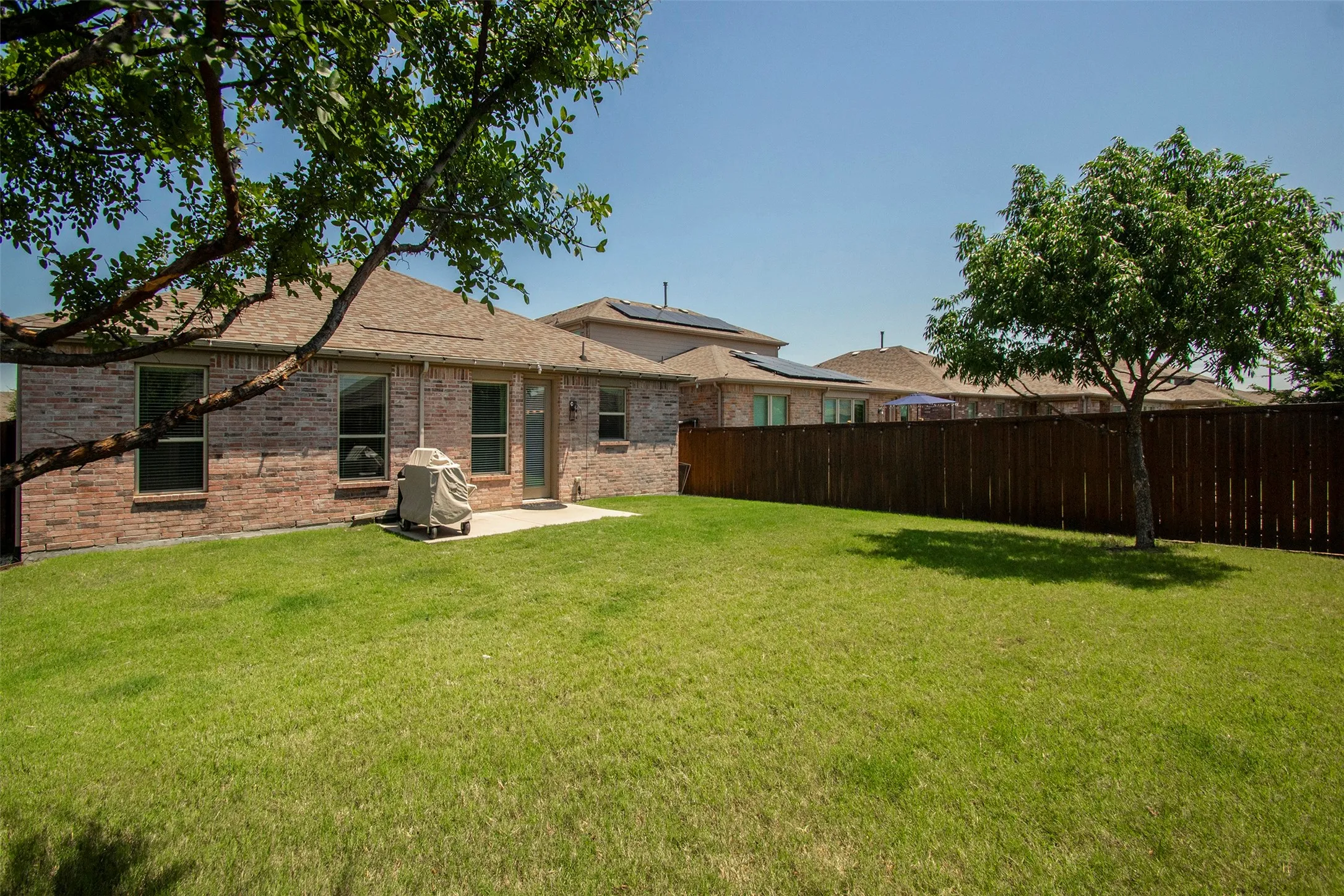 Single Family Residence For Sale in Denton County , 3428 Alamosa River Drive, Celina, Texas 75078, 4 Bedroom, 2 Bathroom, 2 Garage spaces, 1,864 Sqft, built in 2019, mls#21400826, Real Estate Agent in Celina, Homes For Sale in Denton county, Homes For Sale in Celina, Realtor in Celina Texas, Real Estate Brokerage Independent Realty Texas, Luminita Cordes Realtor