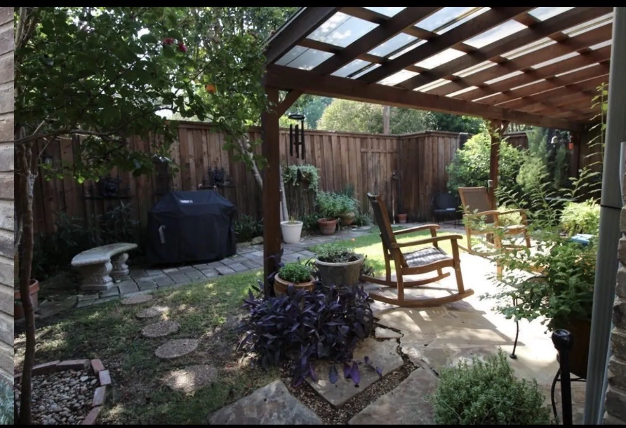 Duplex For Rent in Dallas County , 4970 Thunder Road, Dallas, Texas 75244, 2 Bedroom, 2 Bathroom, 2 Garage spaces, 1,873 Sqft, built in 1978, mls#21400504, Real Estate Agent in Dallas, Homes For Rent in Dallas county, Homes For Rent in Dallas, Realtor in Dallas Texas, Real Estate Brokerage Independent Realty Texas, Luminita Cordes Realtor