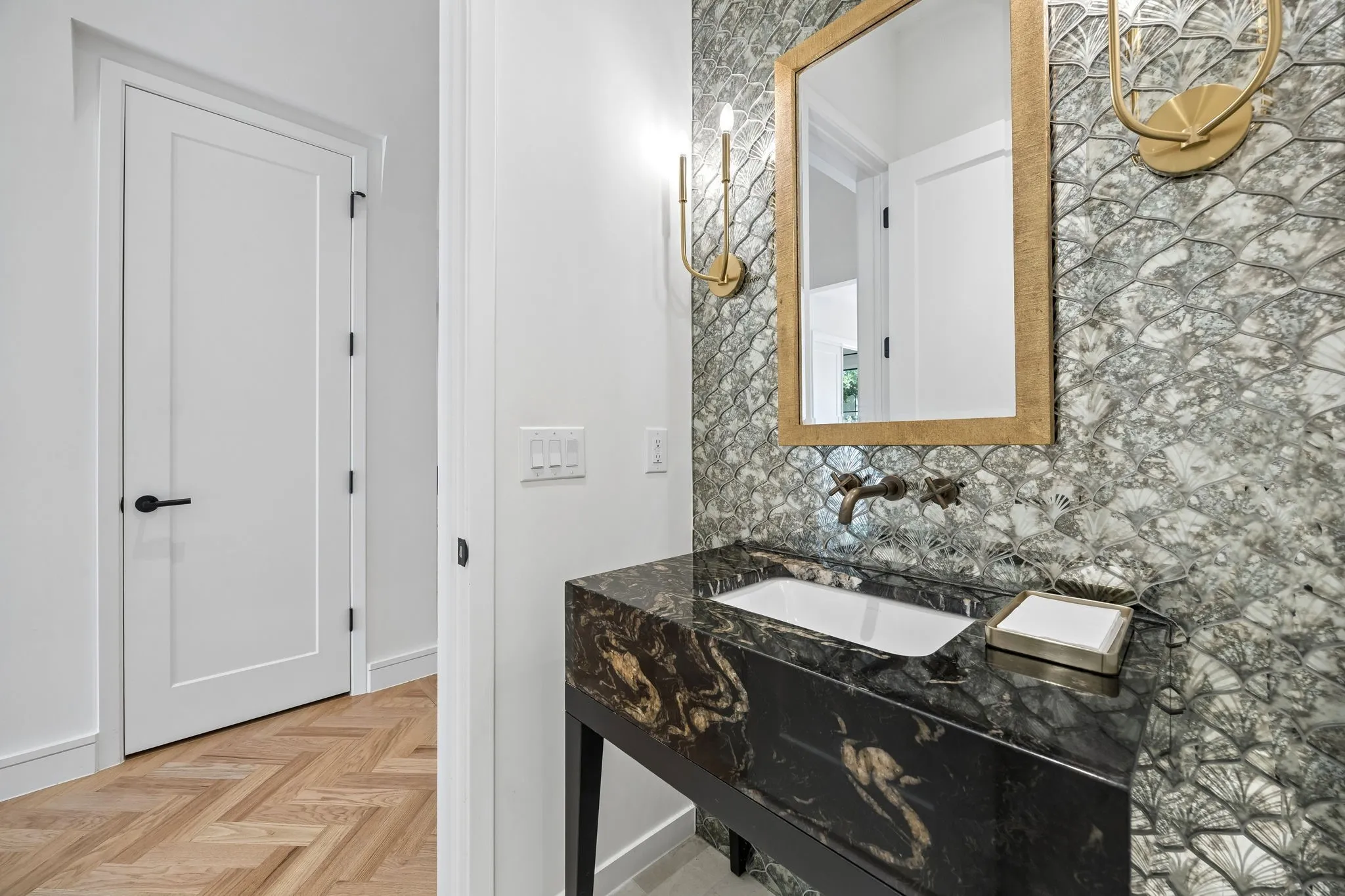 4437 Grassmere Ln - Tom Hughes Team