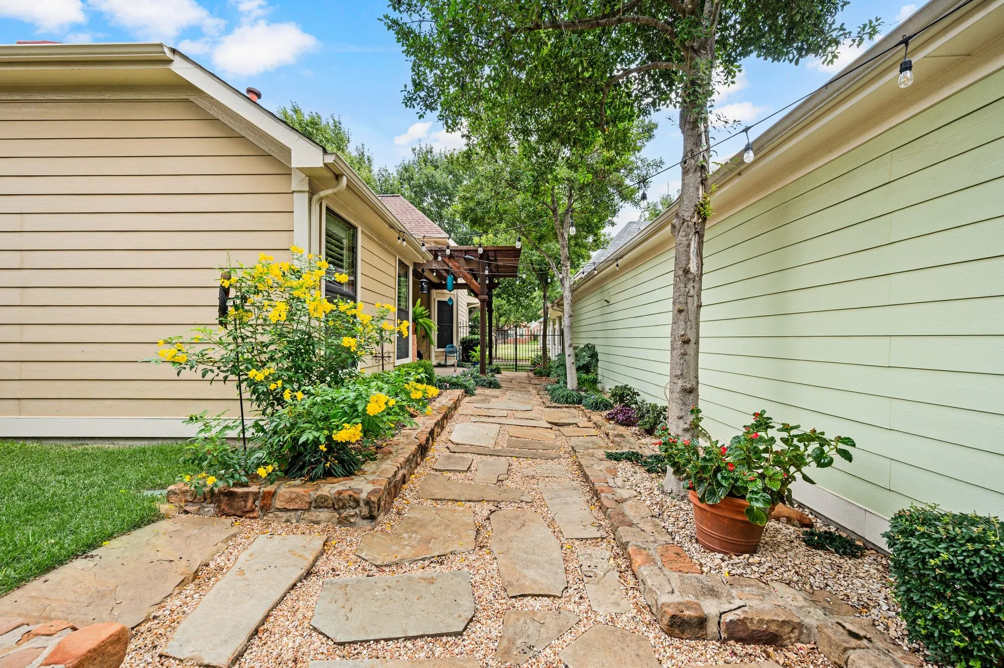 Flagstone pathway in side yard