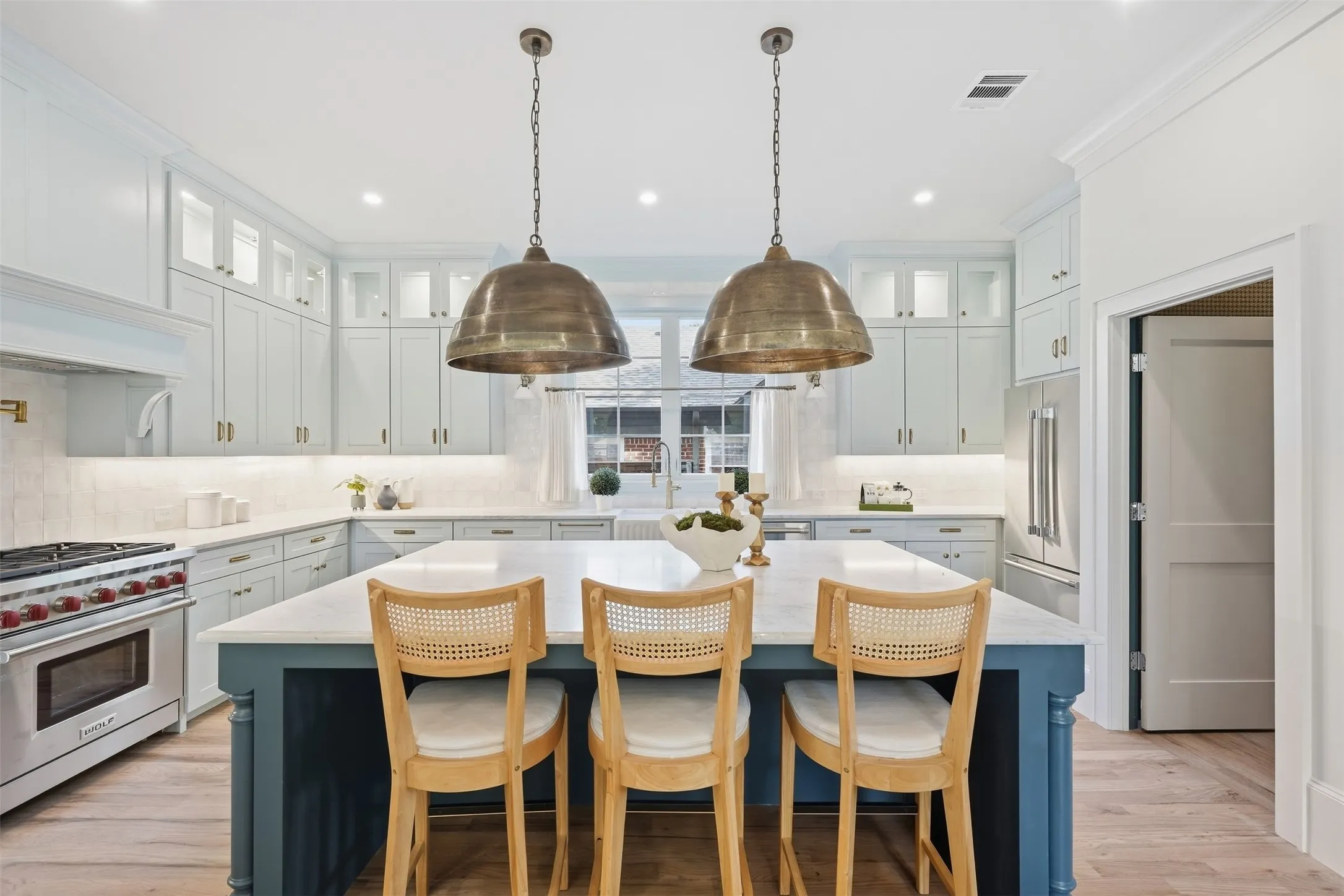 Single Family Residence For Sale in Tarrant County , 2212 Carleton Avenue, Fort Worth, Texas 76107, 5 Bedroom, 5 Bathroom, 2 Garage spaces, 3,712 Sqft, built in 2026, mls#21387879, Real Estate Agent in Fort Worth, Homes For Sale in Tarrant county, Homes For Sale in Fort Worth, Realtor in Fort Worth Texas, Real Estate Brokerage Independent Realty Texas, Luminita Cordes Realtor