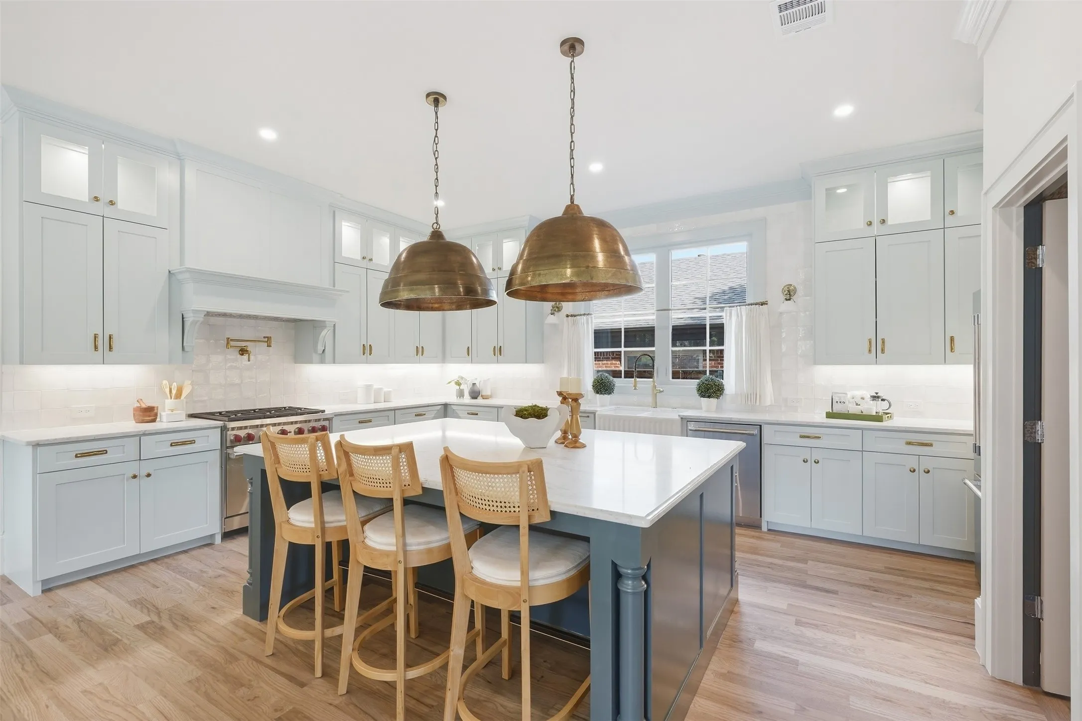 Single Family Residence For Sale in Tarrant County , 2212 Carleton Avenue, Fort Worth, Texas 76107, 5 Bedroom, 5 Bathroom, 2 Garage spaces, 3,712 Sqft, built in 2026, mls#21387879, Real Estate Agent in Fort Worth, Homes For Sale in Tarrant county, Homes For Sale in Fort Worth, Realtor in Fort Worth Texas, Real Estate Brokerage Independent Realty Texas, Luminita Cordes Realtor