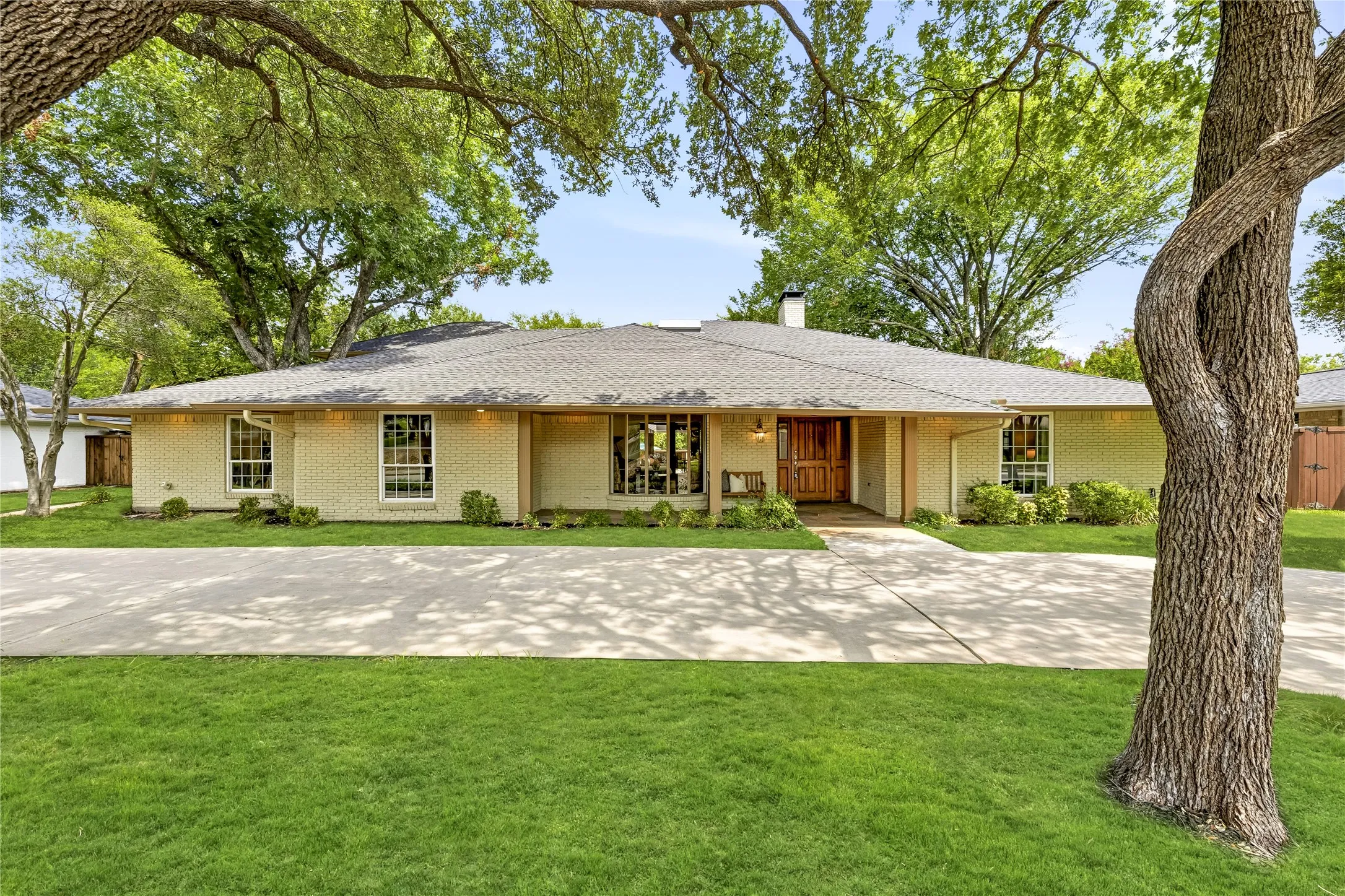 Single Family Residence For Sale